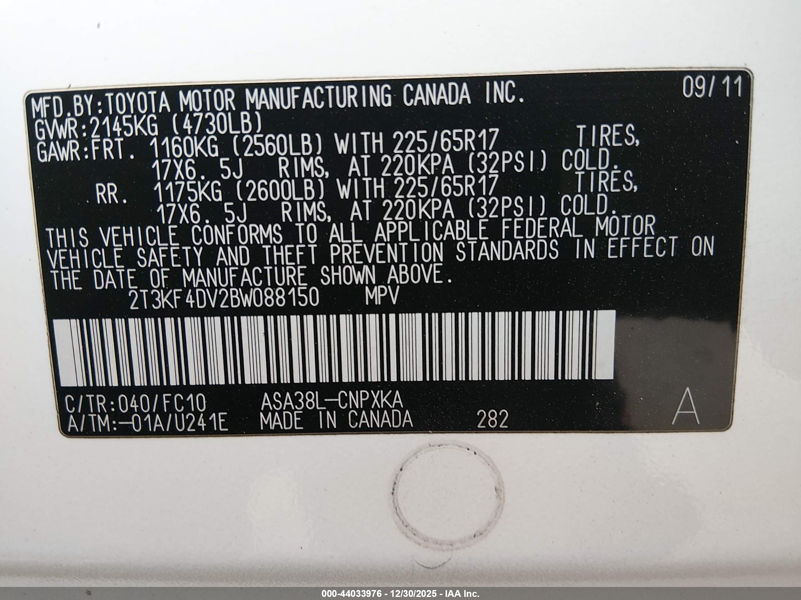 TOYOTA RAV4 image 9