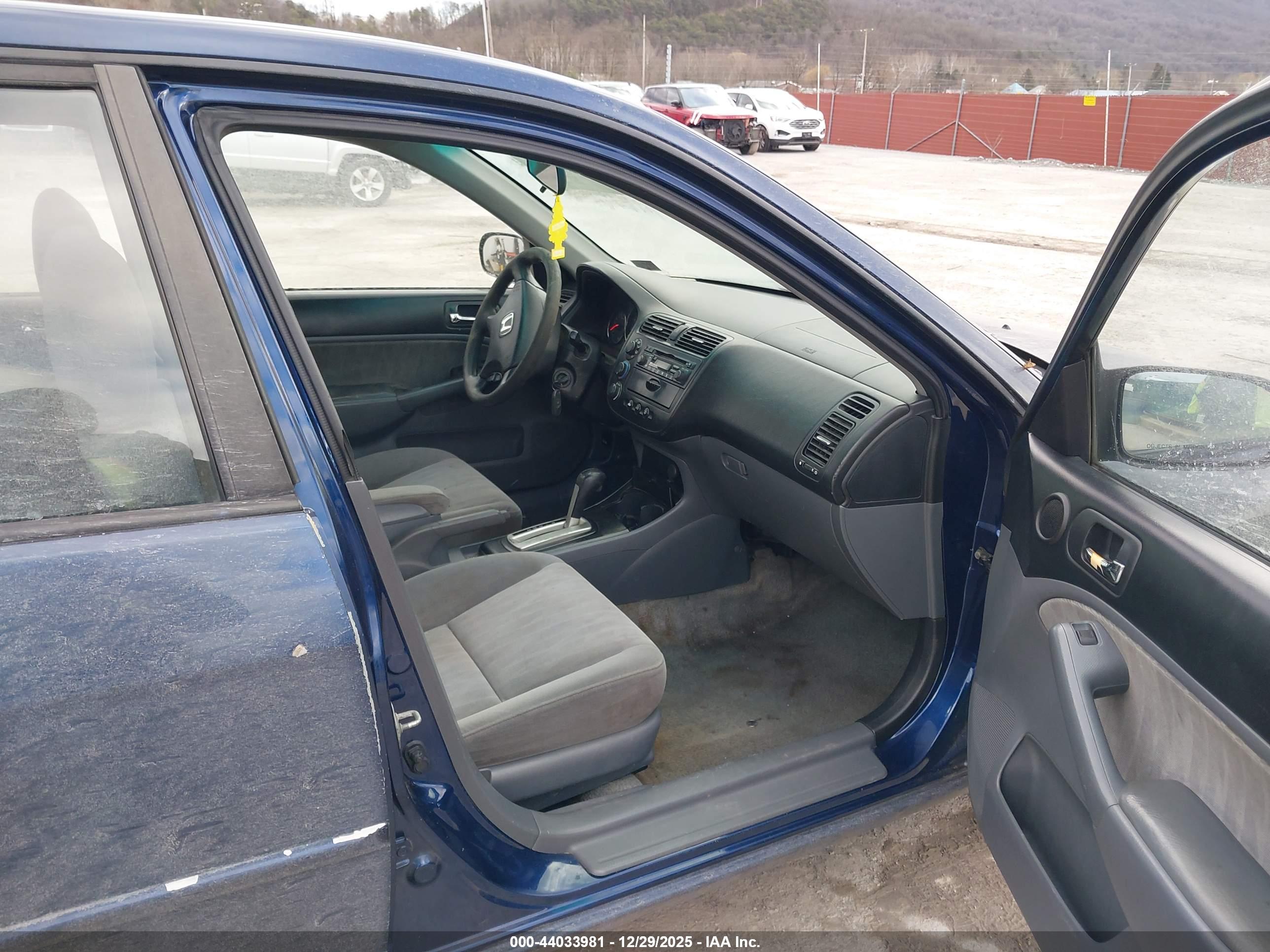 HONDA CIVIC image 5