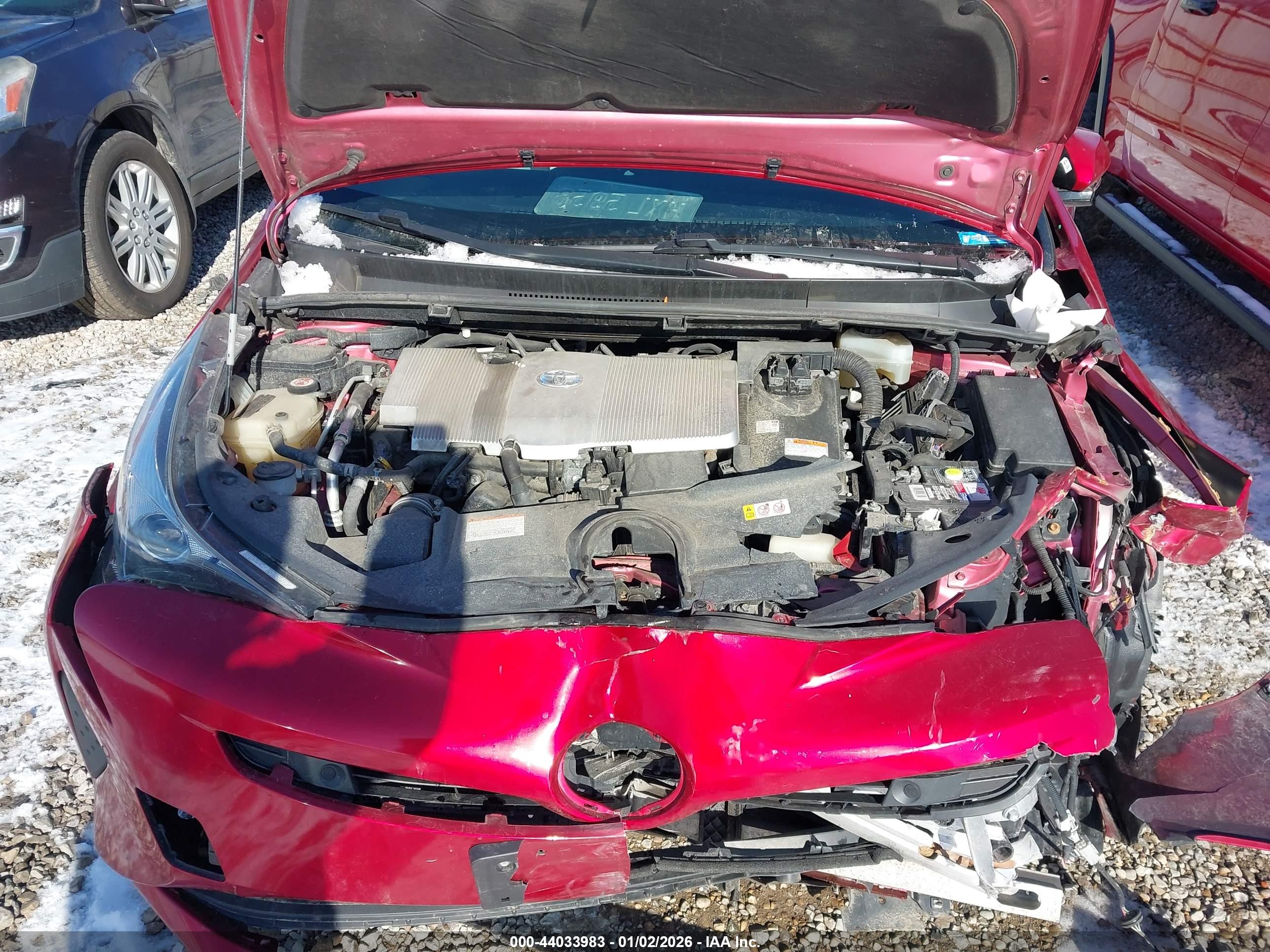 TOYOTA PRIUS image 10