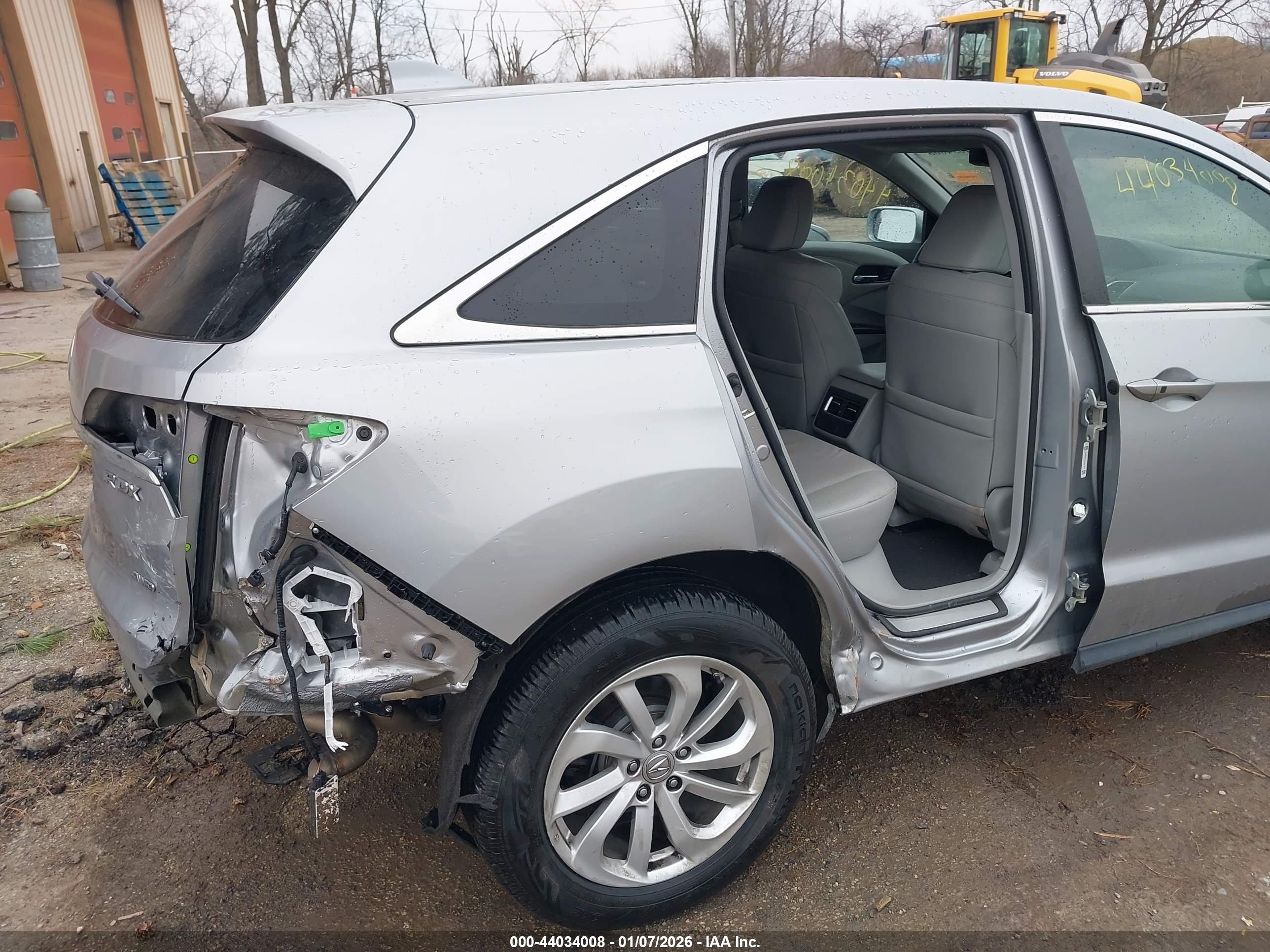 ACURA RDX image 6