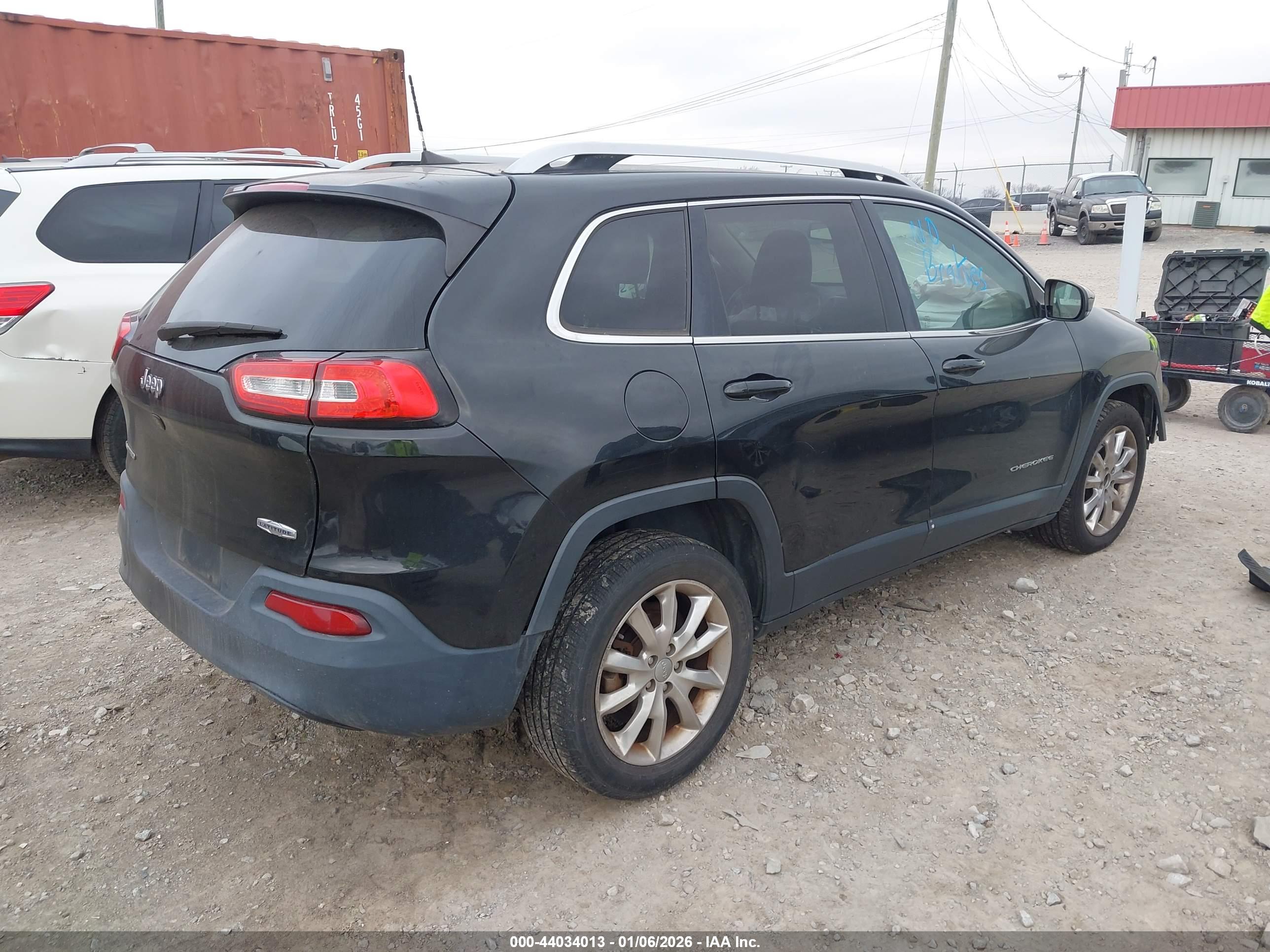 JEEP CHEROKEE image 4