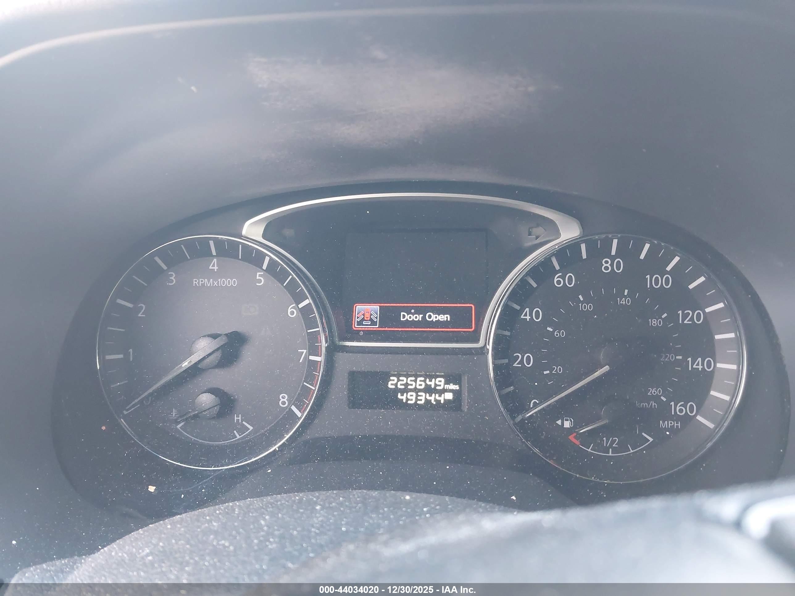 NISSAN PATHFINDER image 7