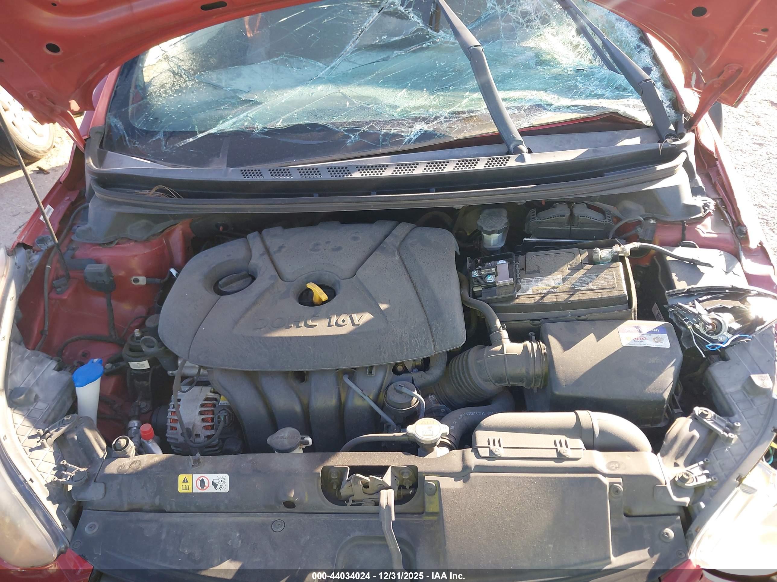 HYUNDAI ELANTRA image 10