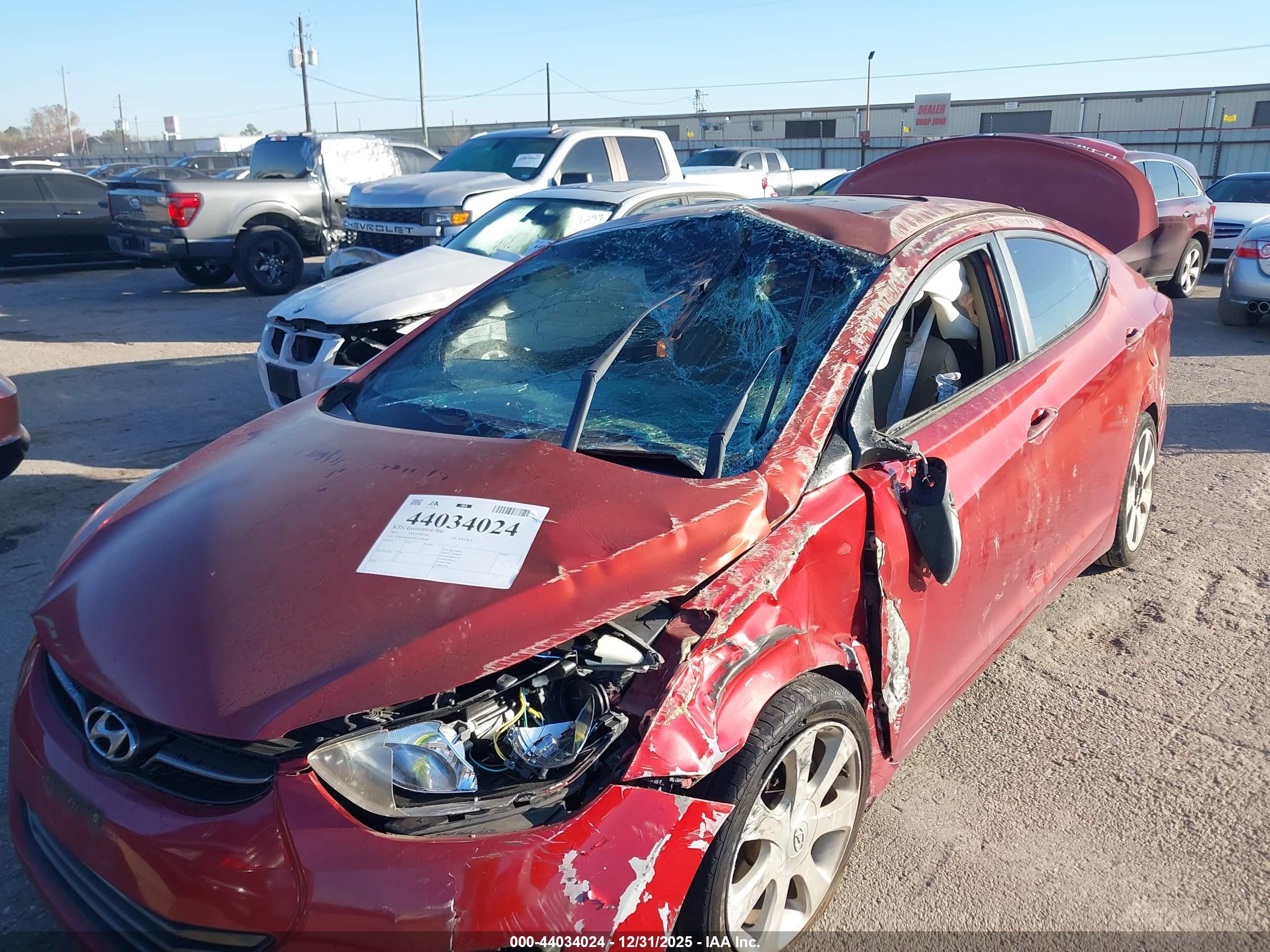 HYUNDAI ELANTRA image 6
