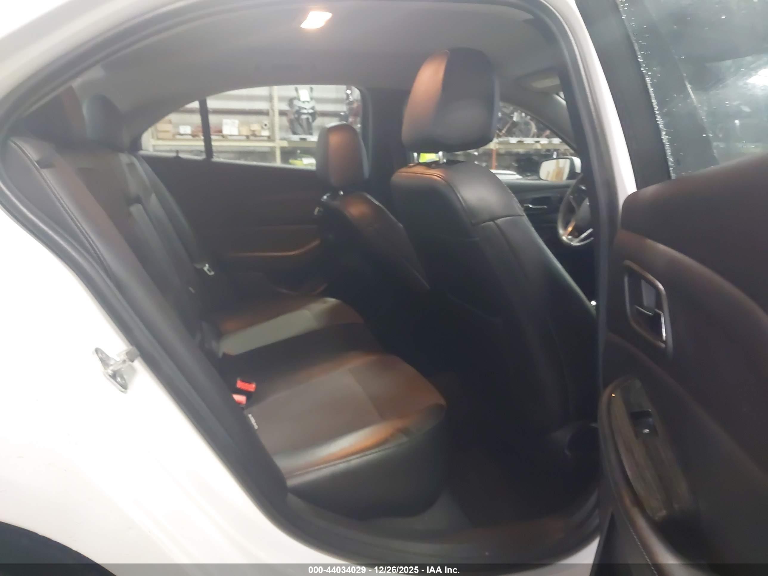 CHEVROLET MALIBU image 8