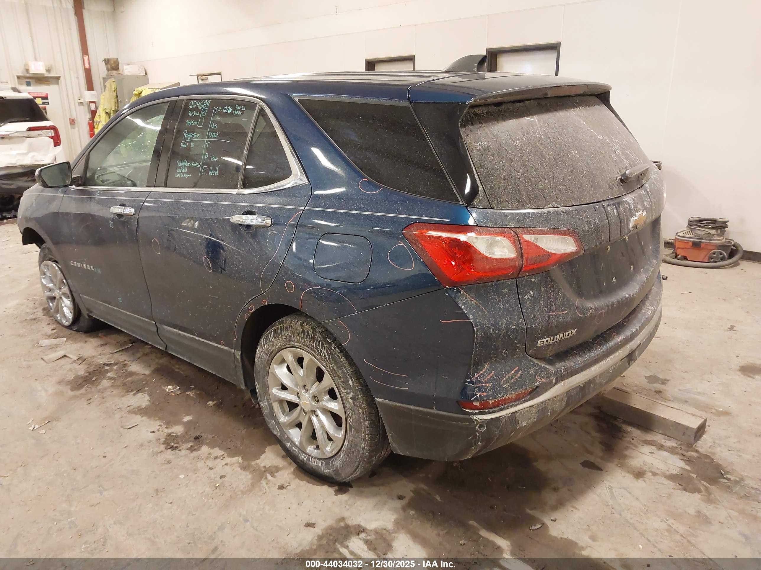 CHEVROLET EQUINOX image 3