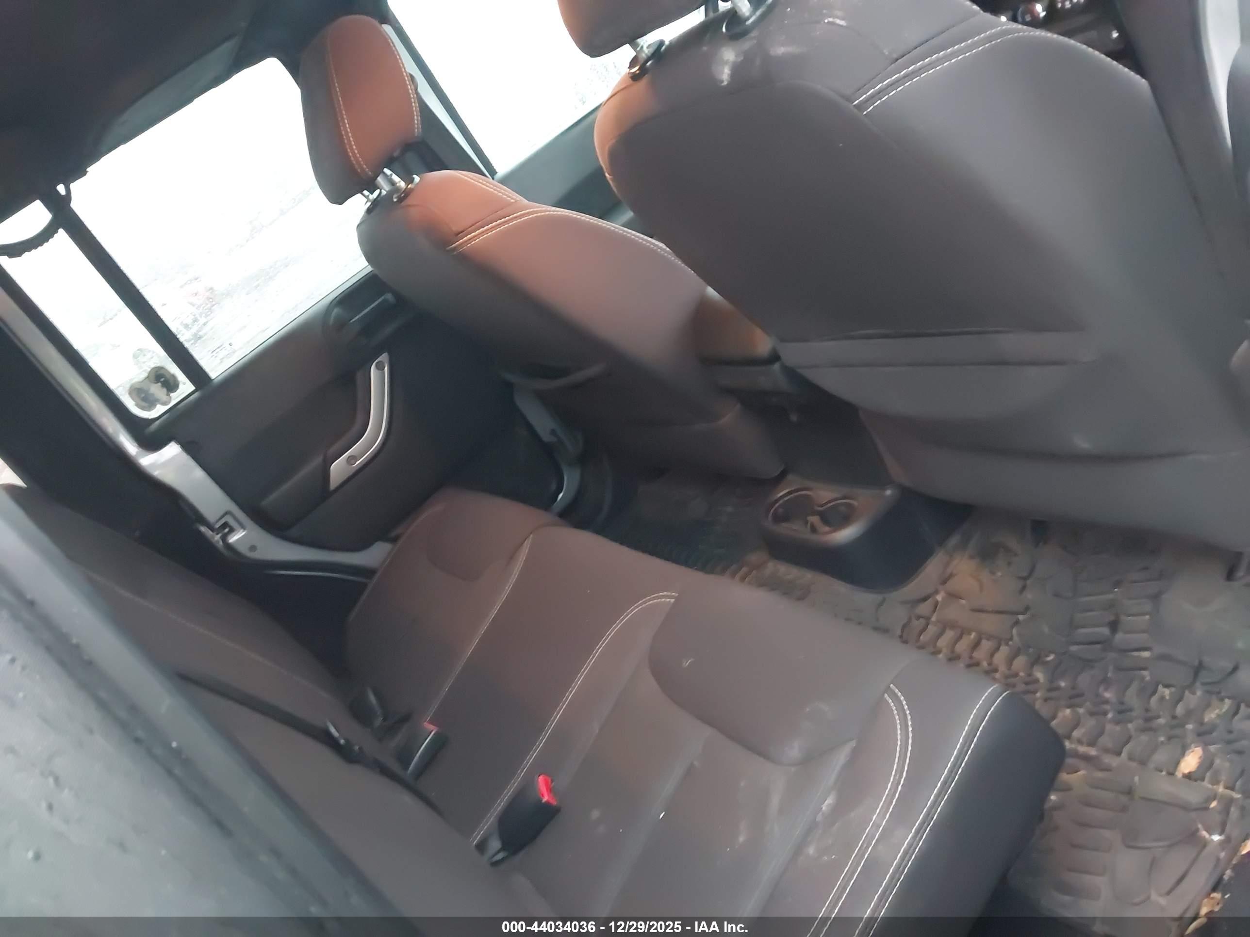 JEEP WRANGLER image 8