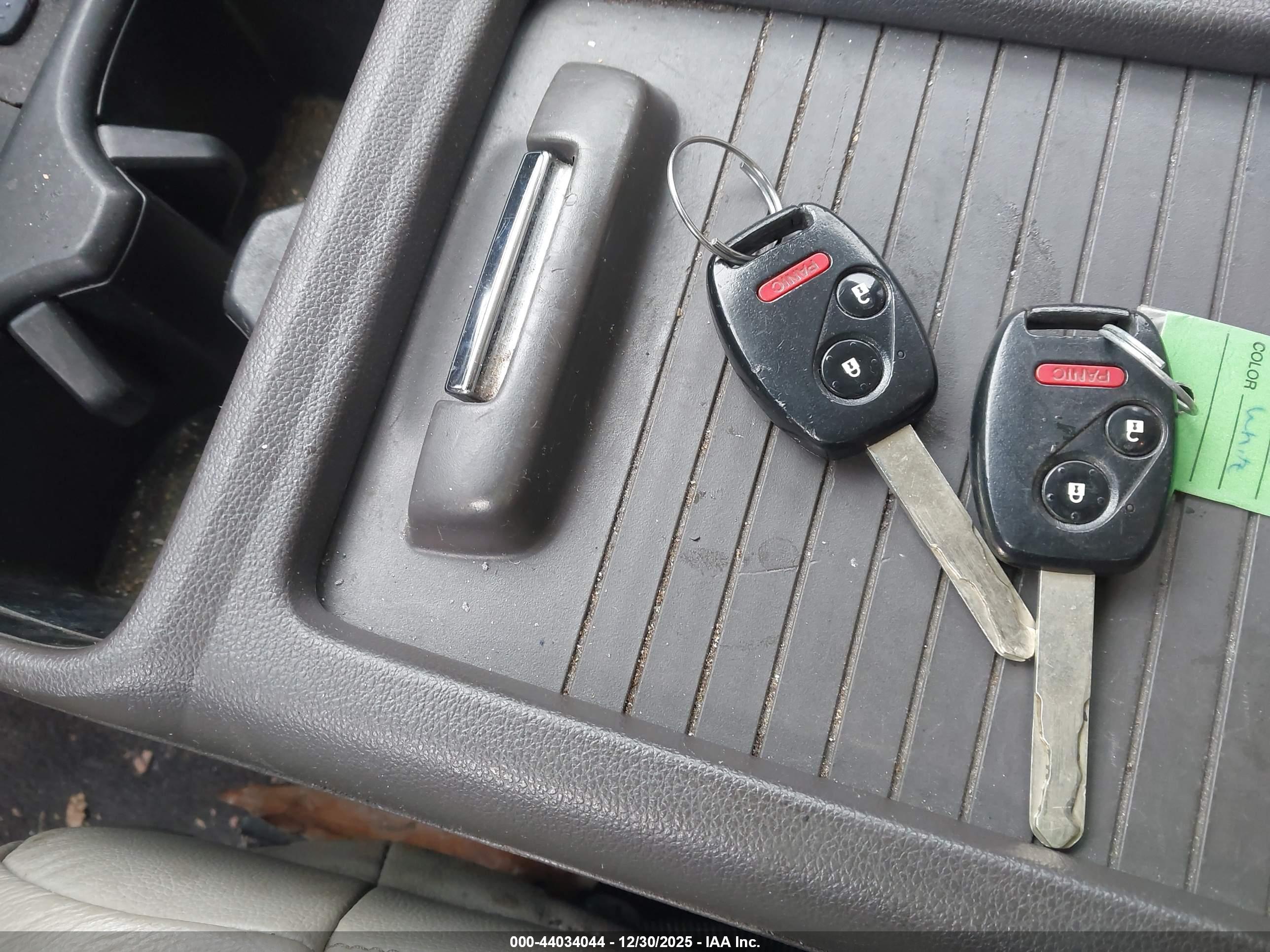 HONDA CR-V image 11