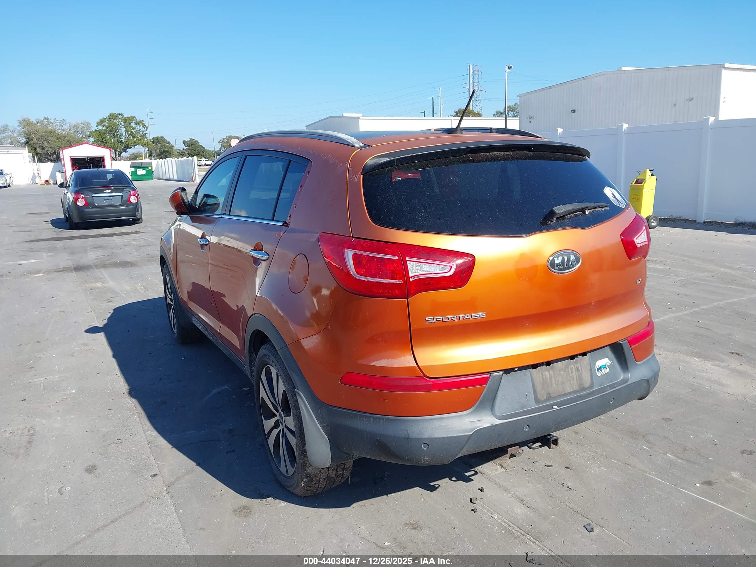 KIA SPORTAGE image 3