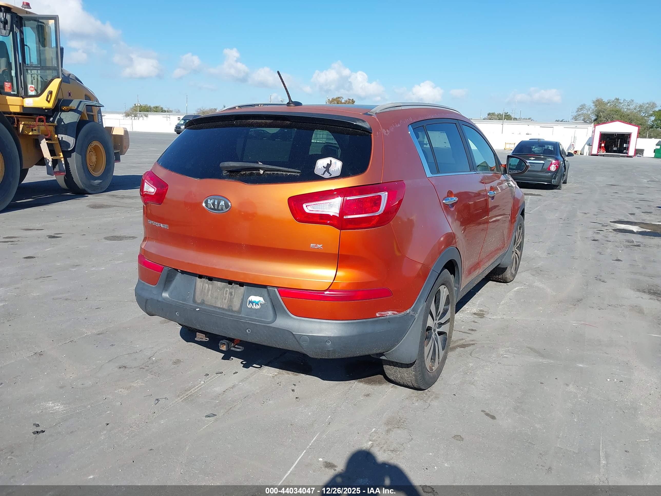 KIA SPORTAGE image 4