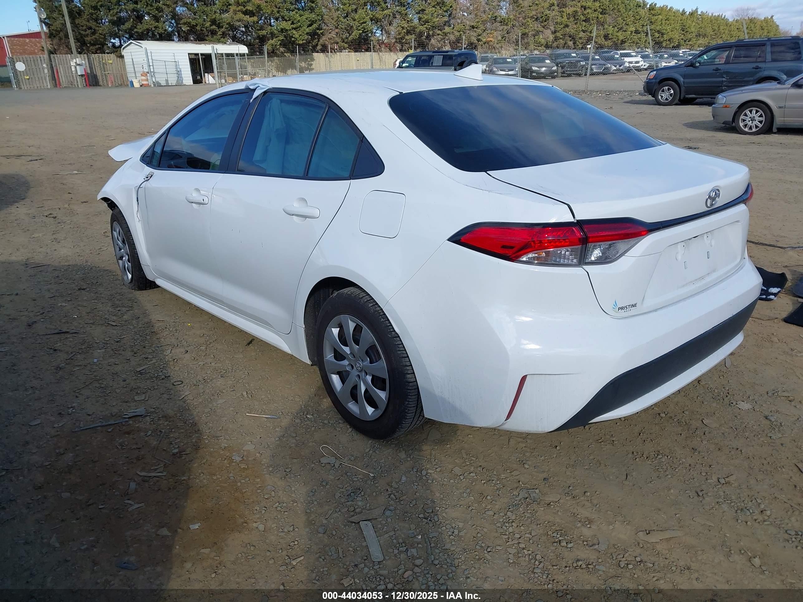 TOYOTA COROLLA image 3