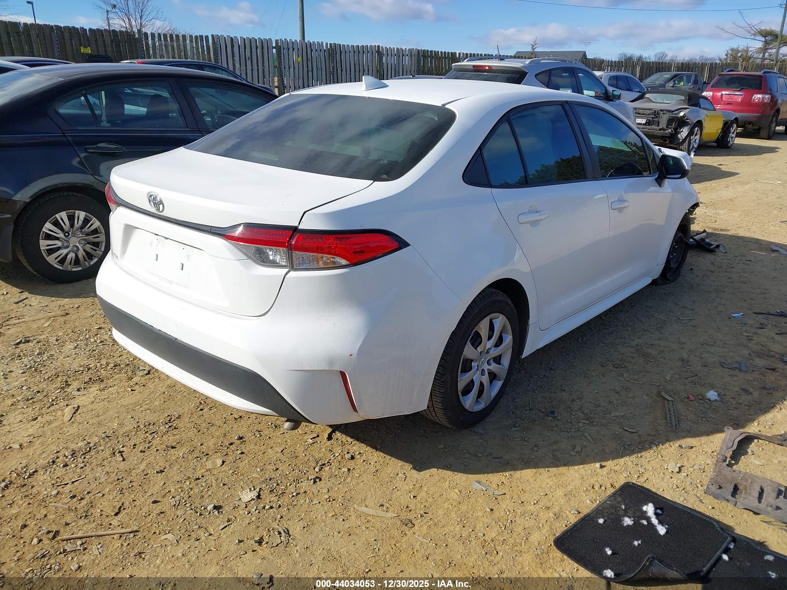 TOYOTA COROLLA image 4