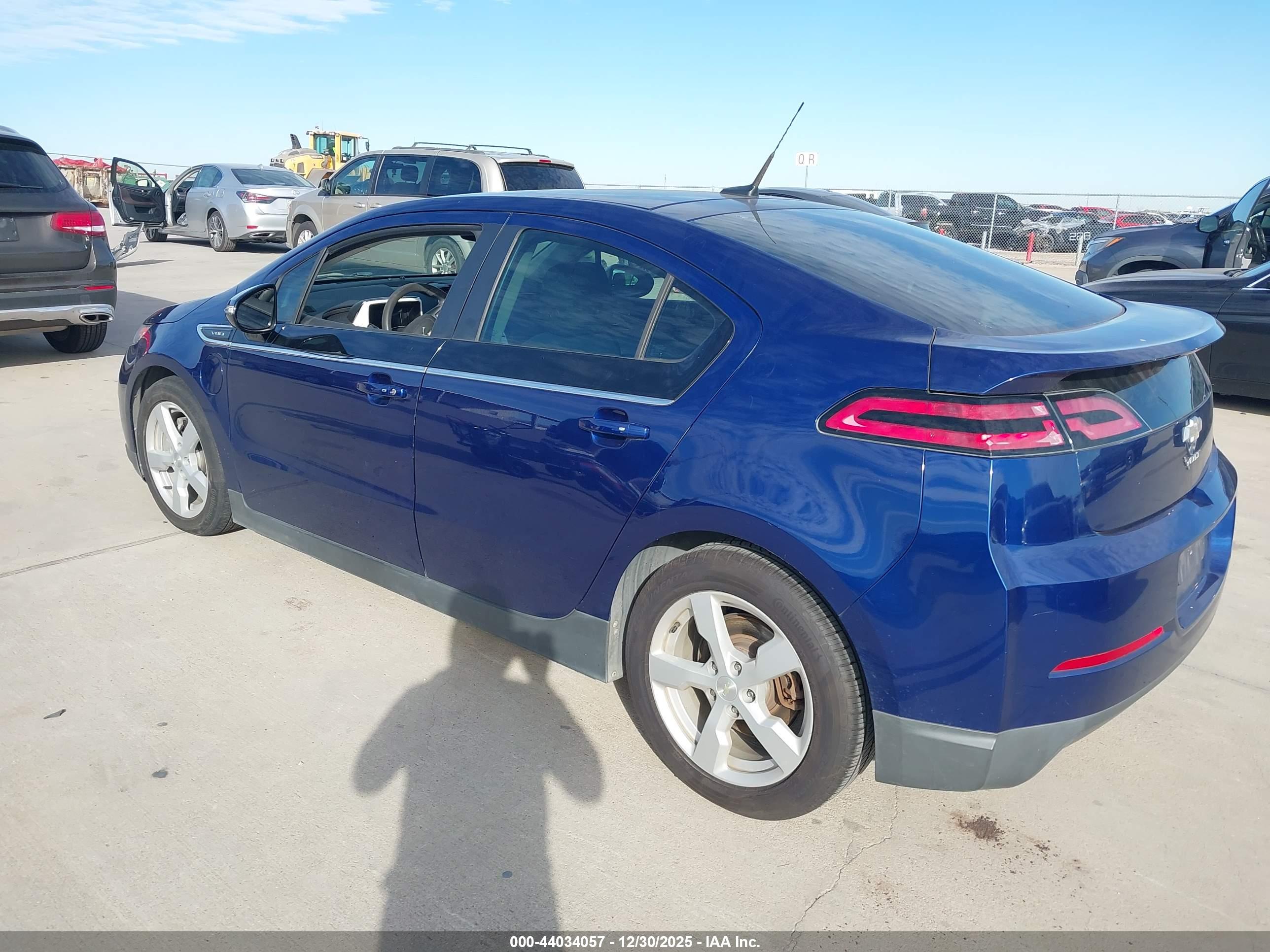 CHEVROLET VOLT image 3