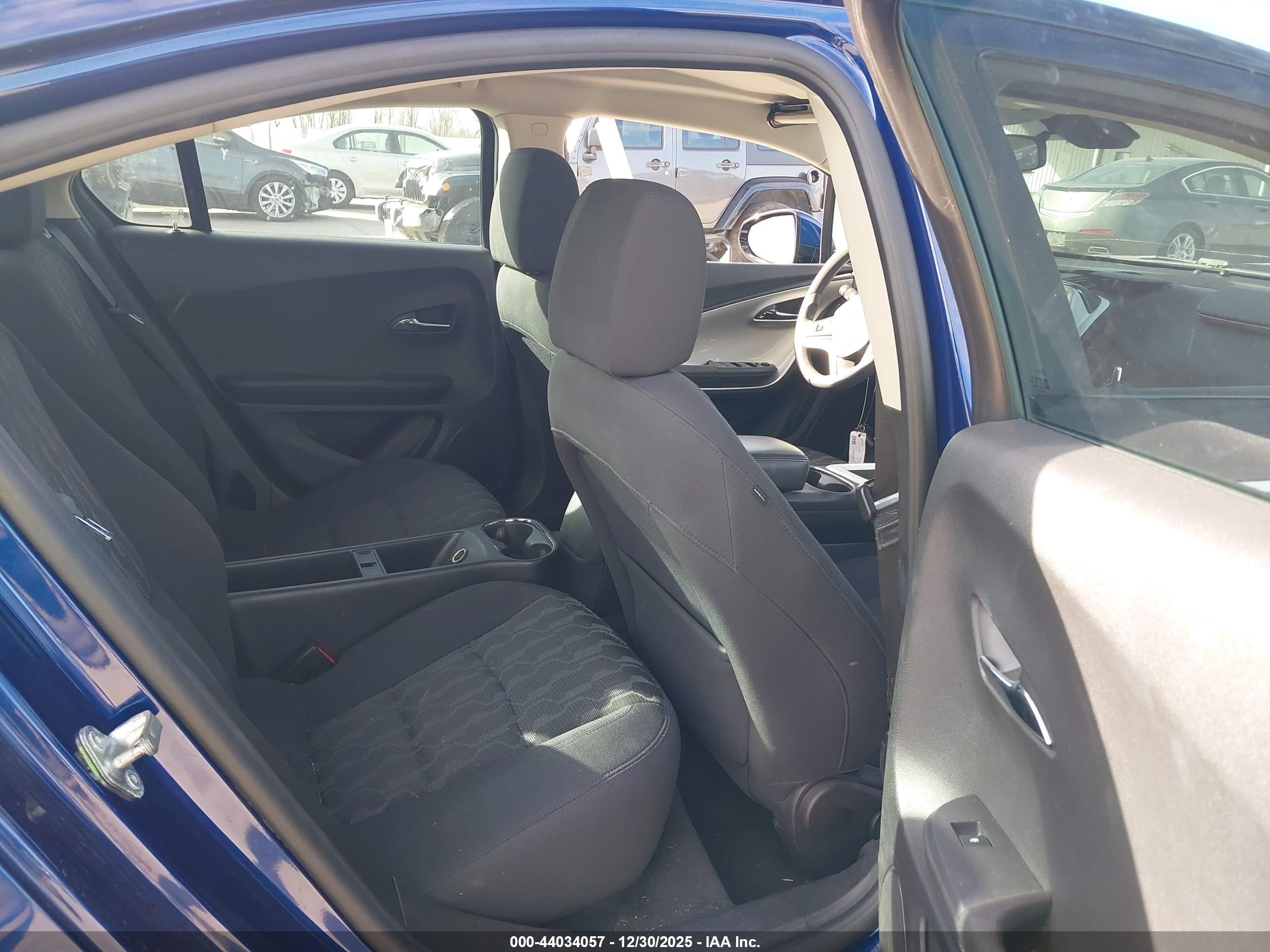 CHEVROLET VOLT image 8