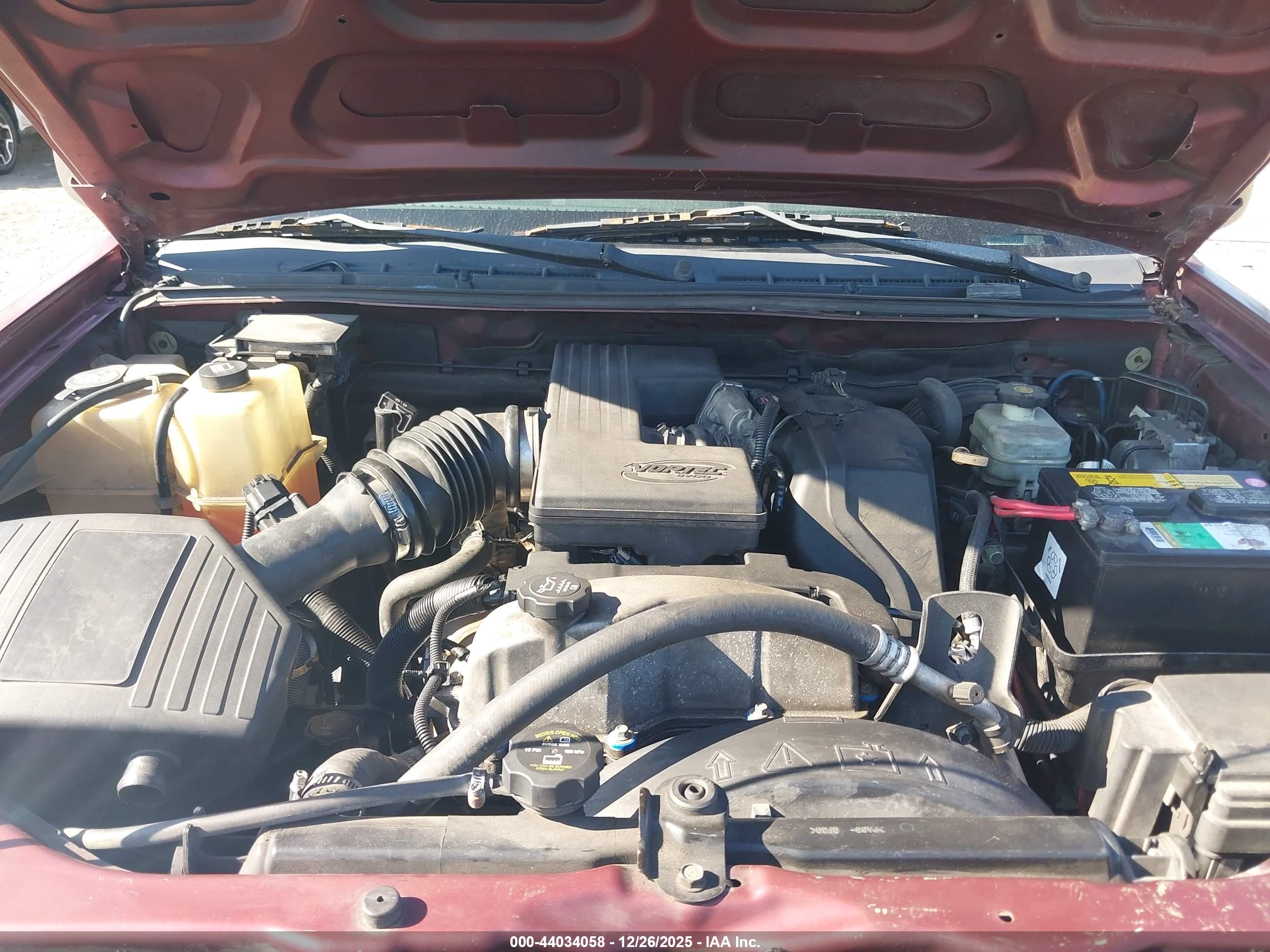 CHEVROLET COLORADO image 10