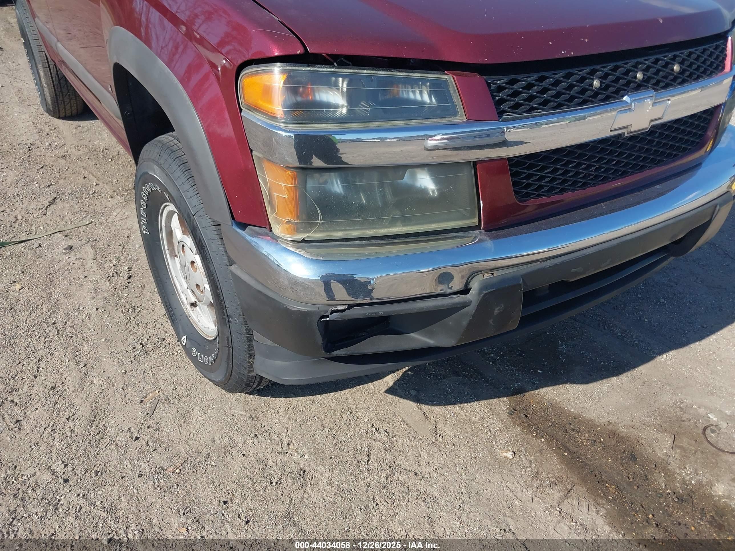 CHEVROLET COLORADO image 6