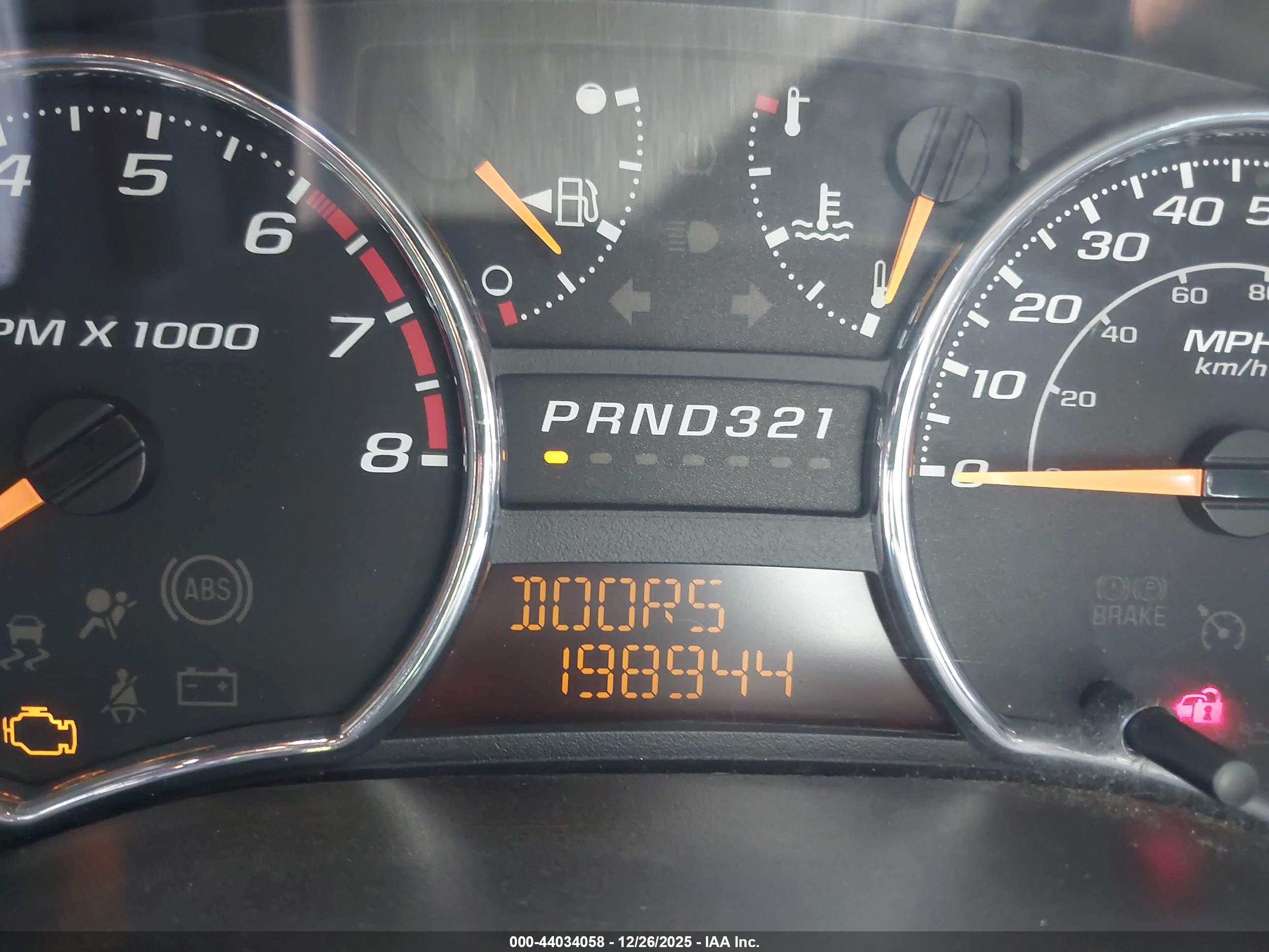 CHEVROLET COLORADO image 7