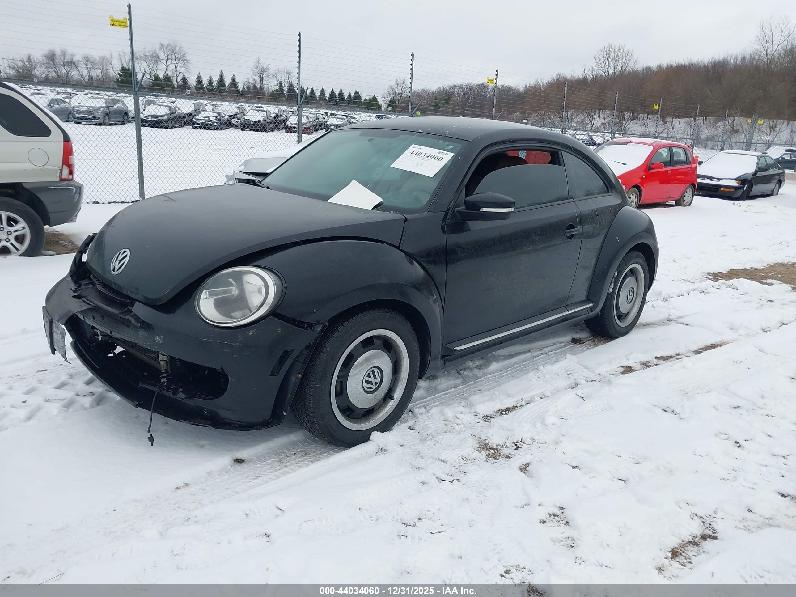 VOLKSWAGEN BEETLE image 2