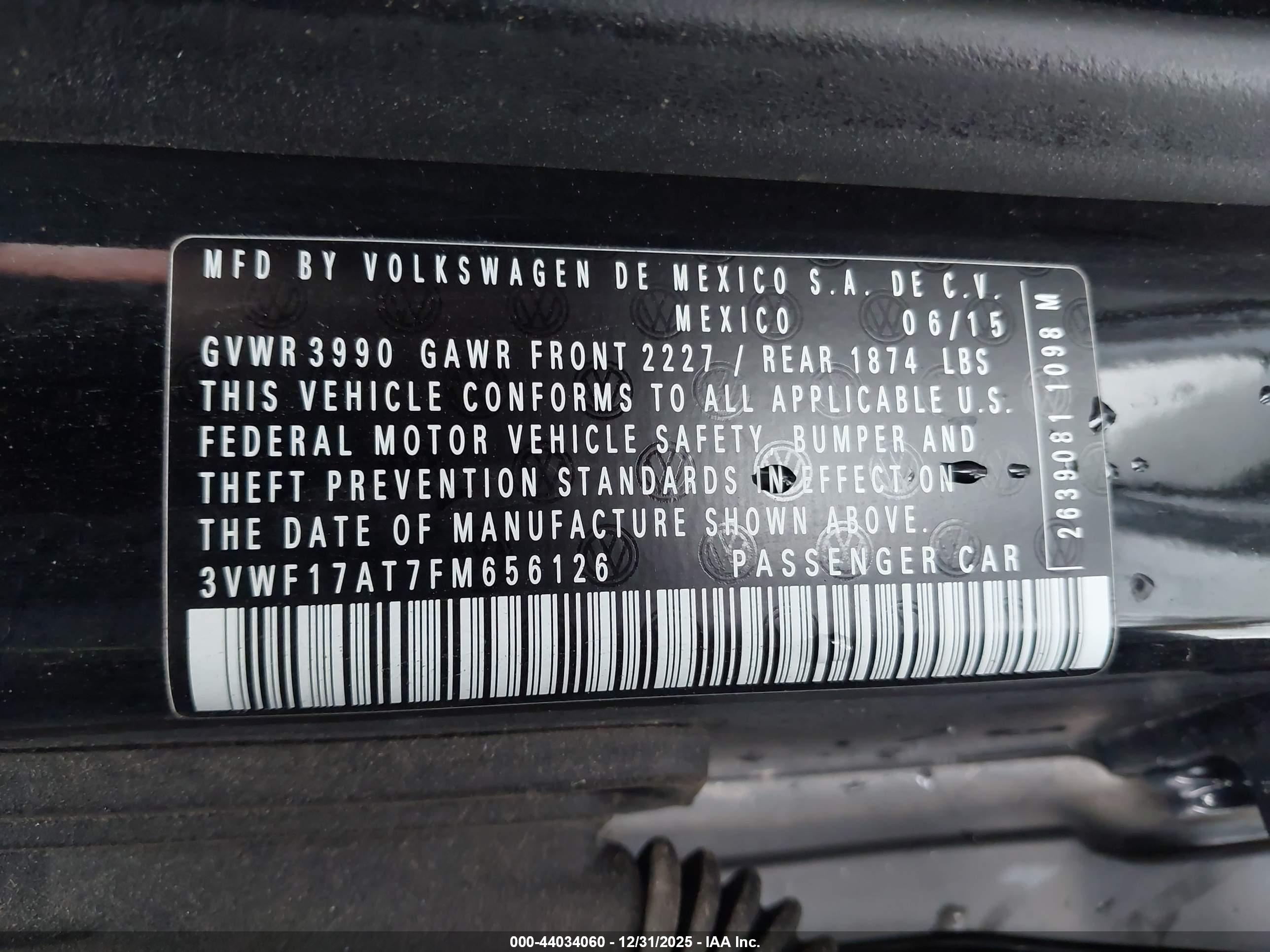 VOLKSWAGEN BEETLE image 9