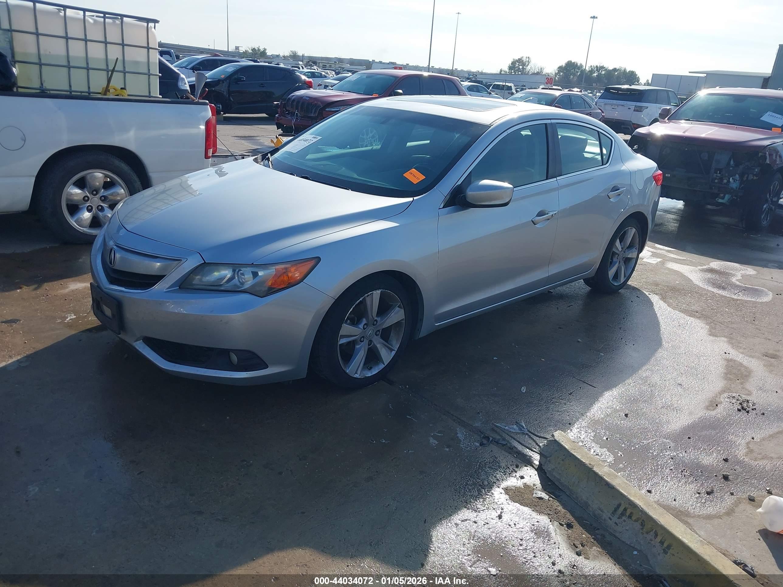 ACURA ILX image 2