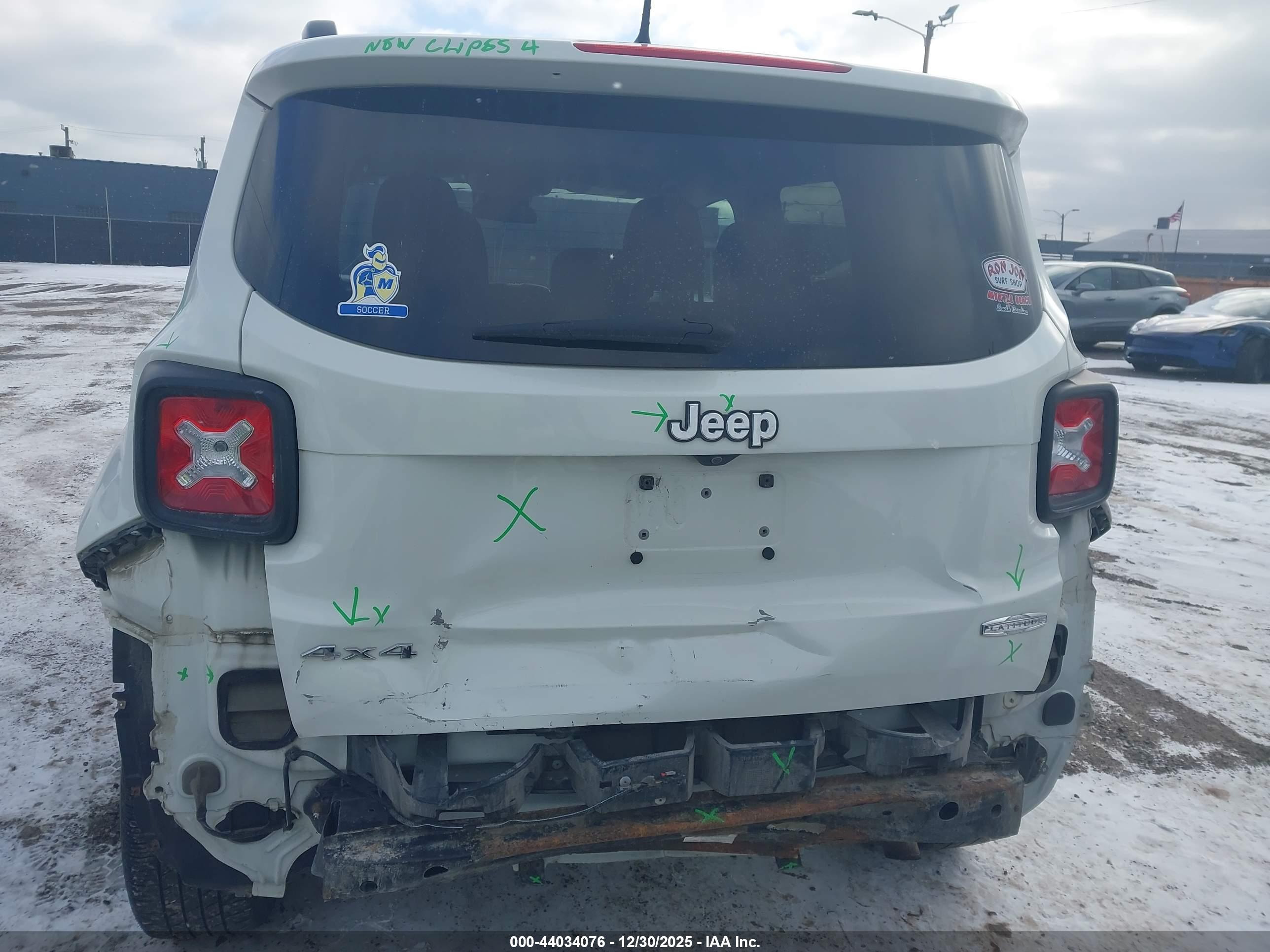 JEEP RENEGADE image 6