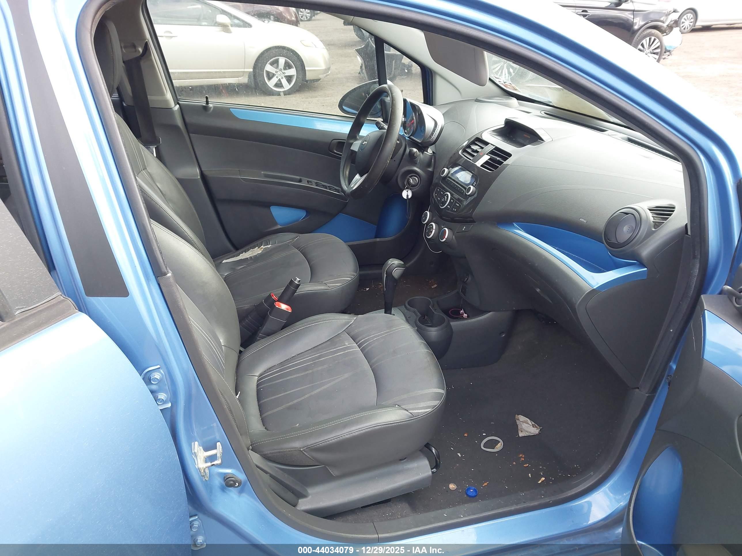 CHEVROLET SPARK image 5