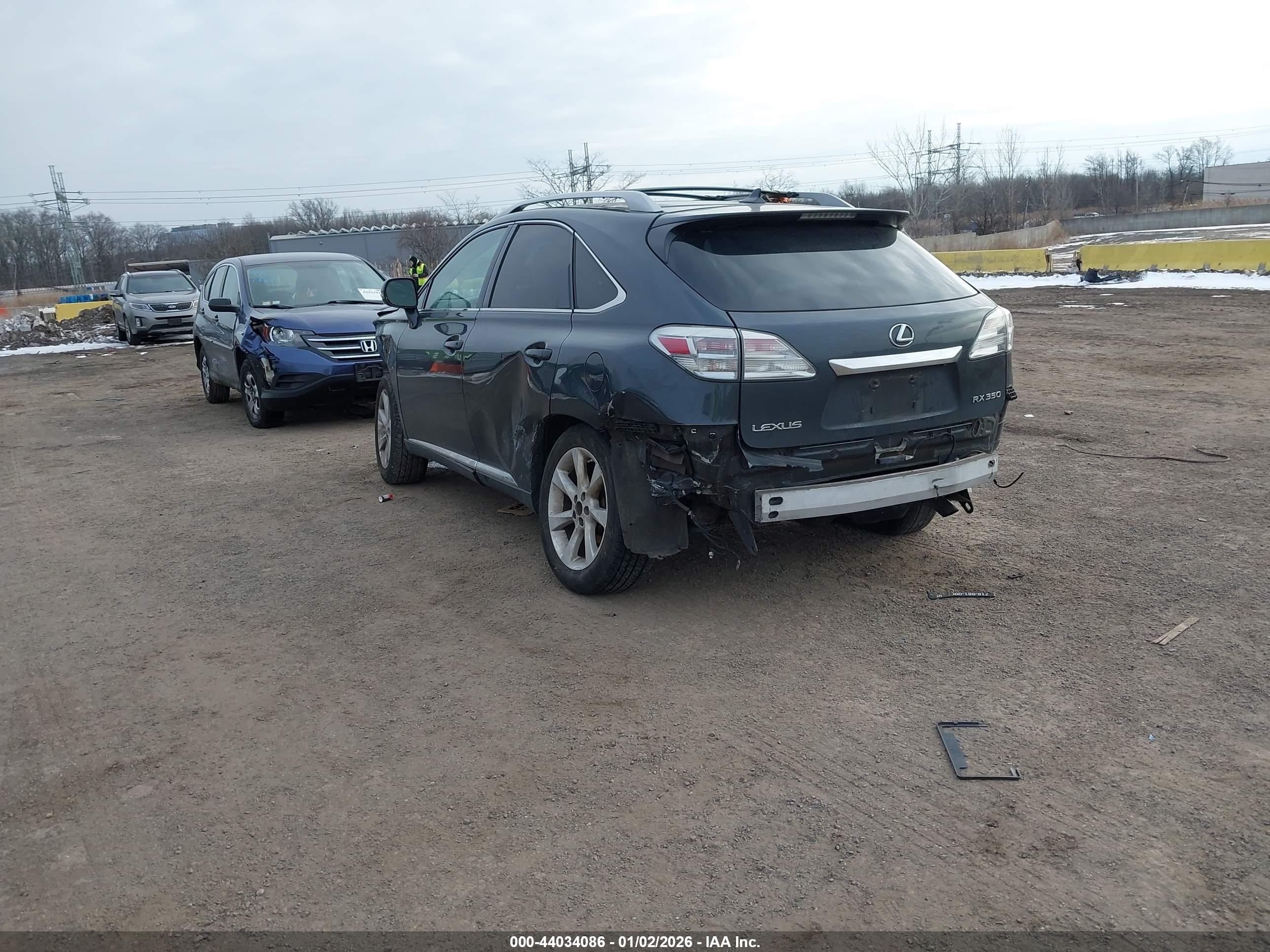 LEXUS RX image 3