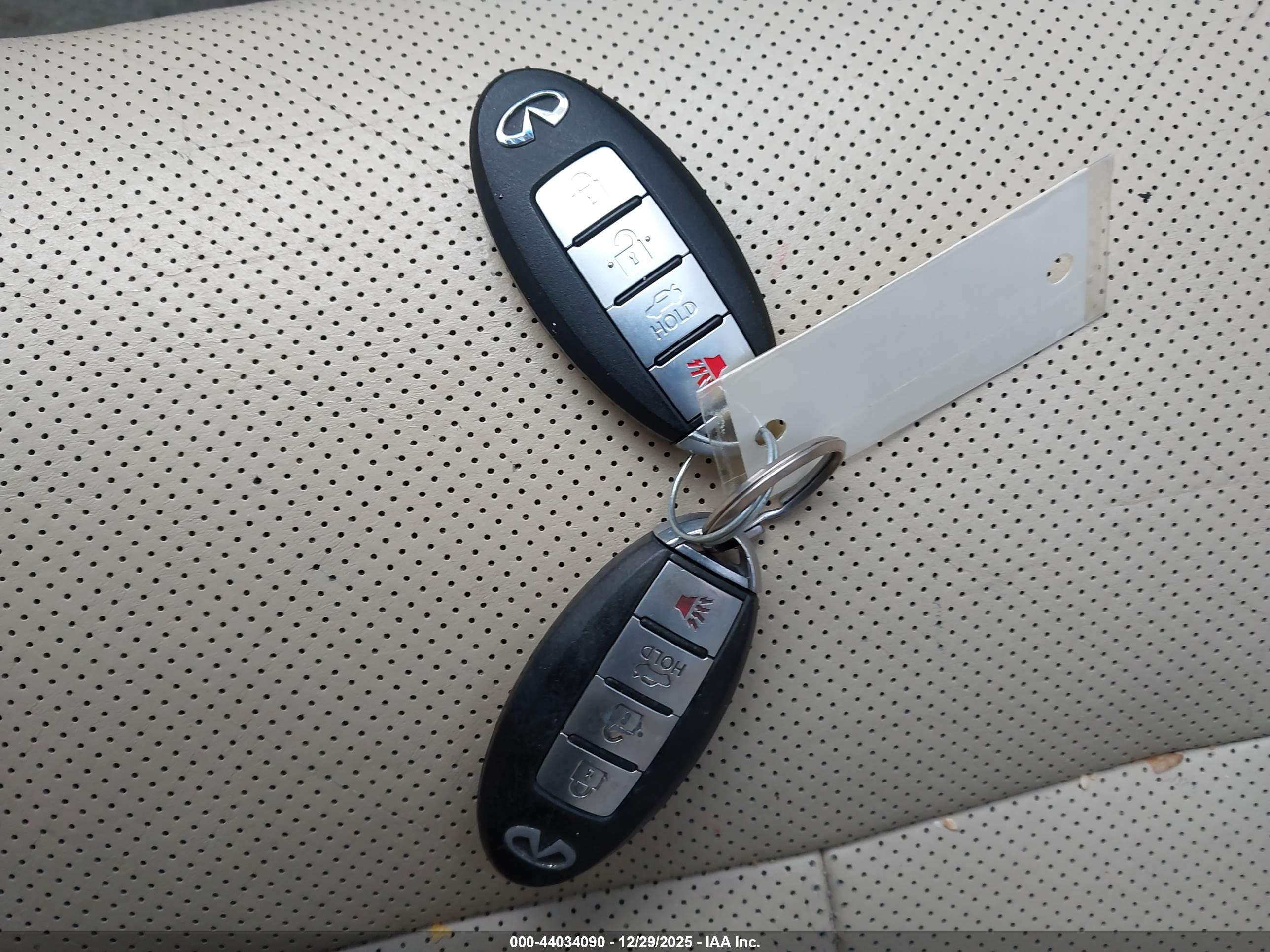 INFINITI M45X image 11