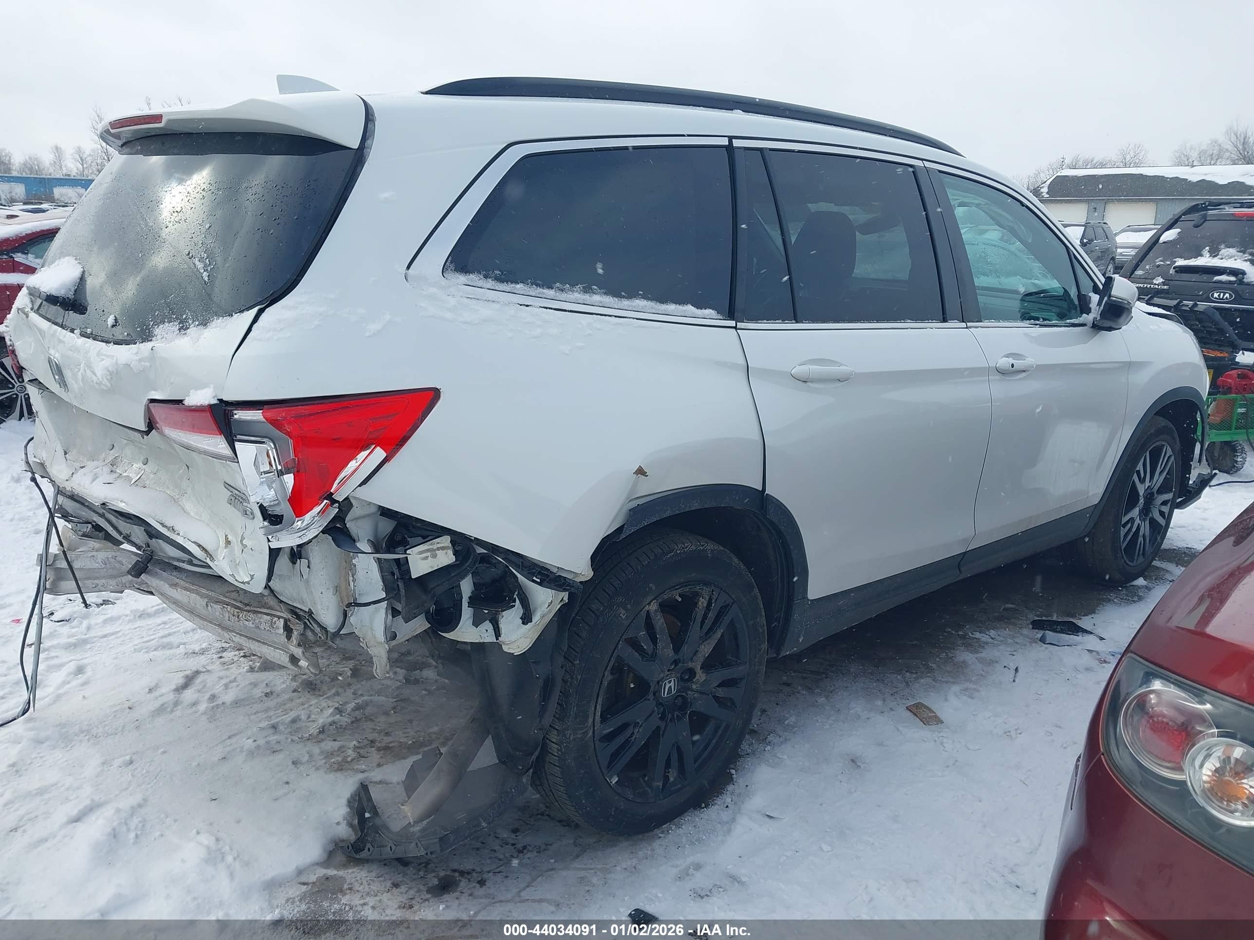 HONDA PILOT image 4