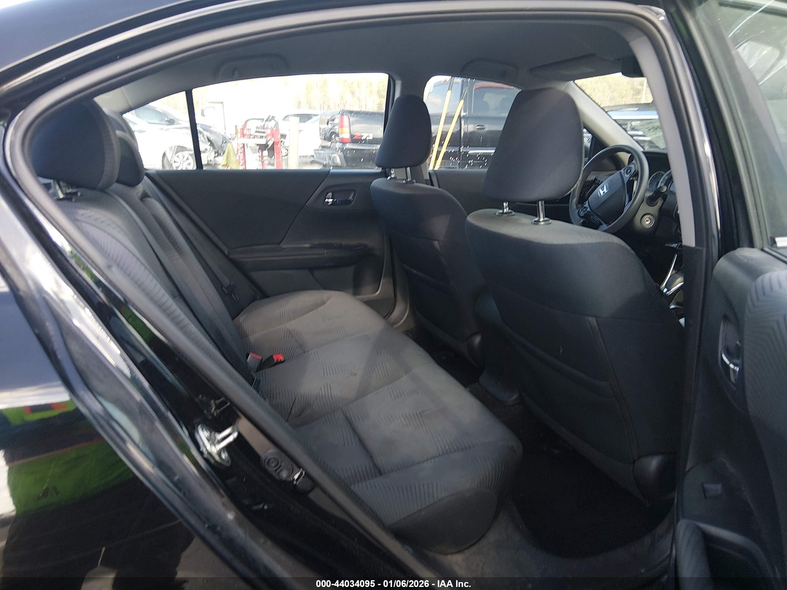 HONDA ACCORD image 8