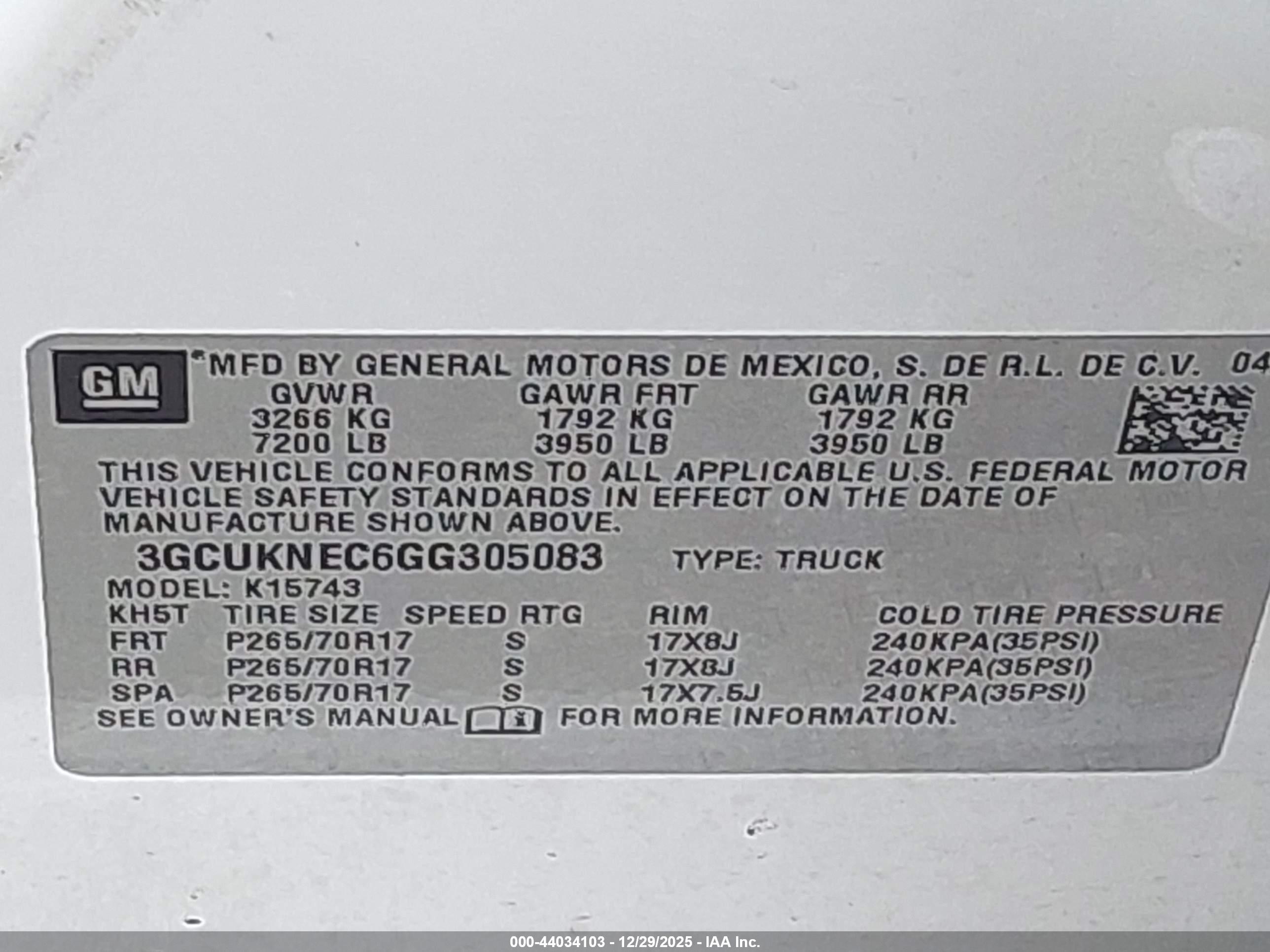 CHEVROLET SILVERADO image 9