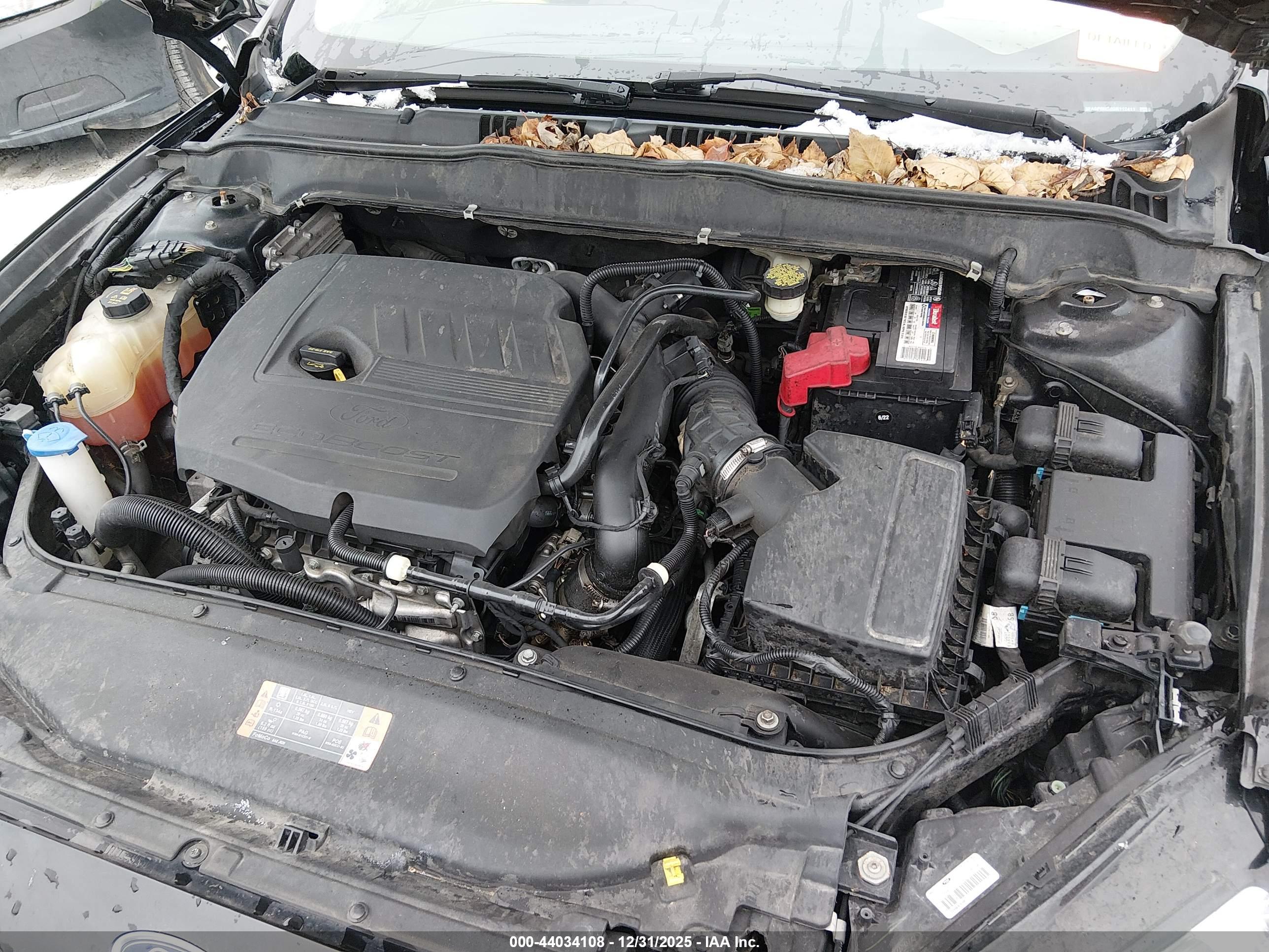 FORD FUSION image 10