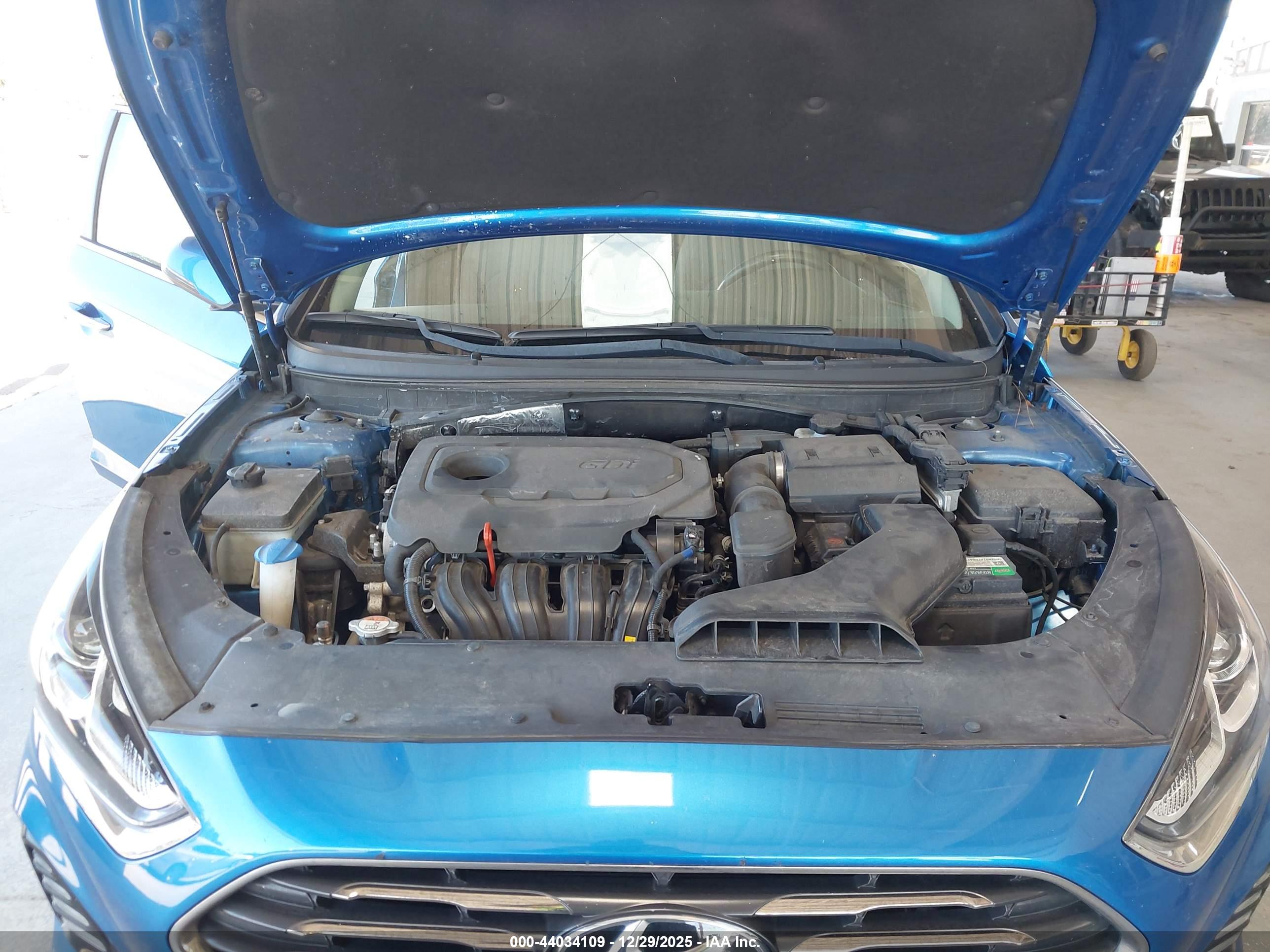 HYUNDAI SONATA image 10