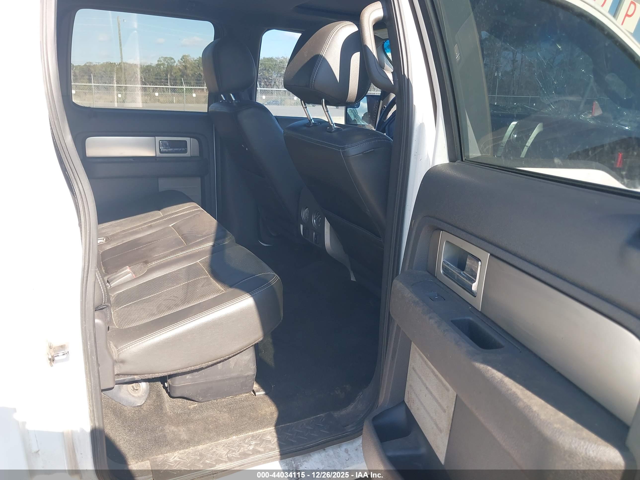 FORD F-150 image 8