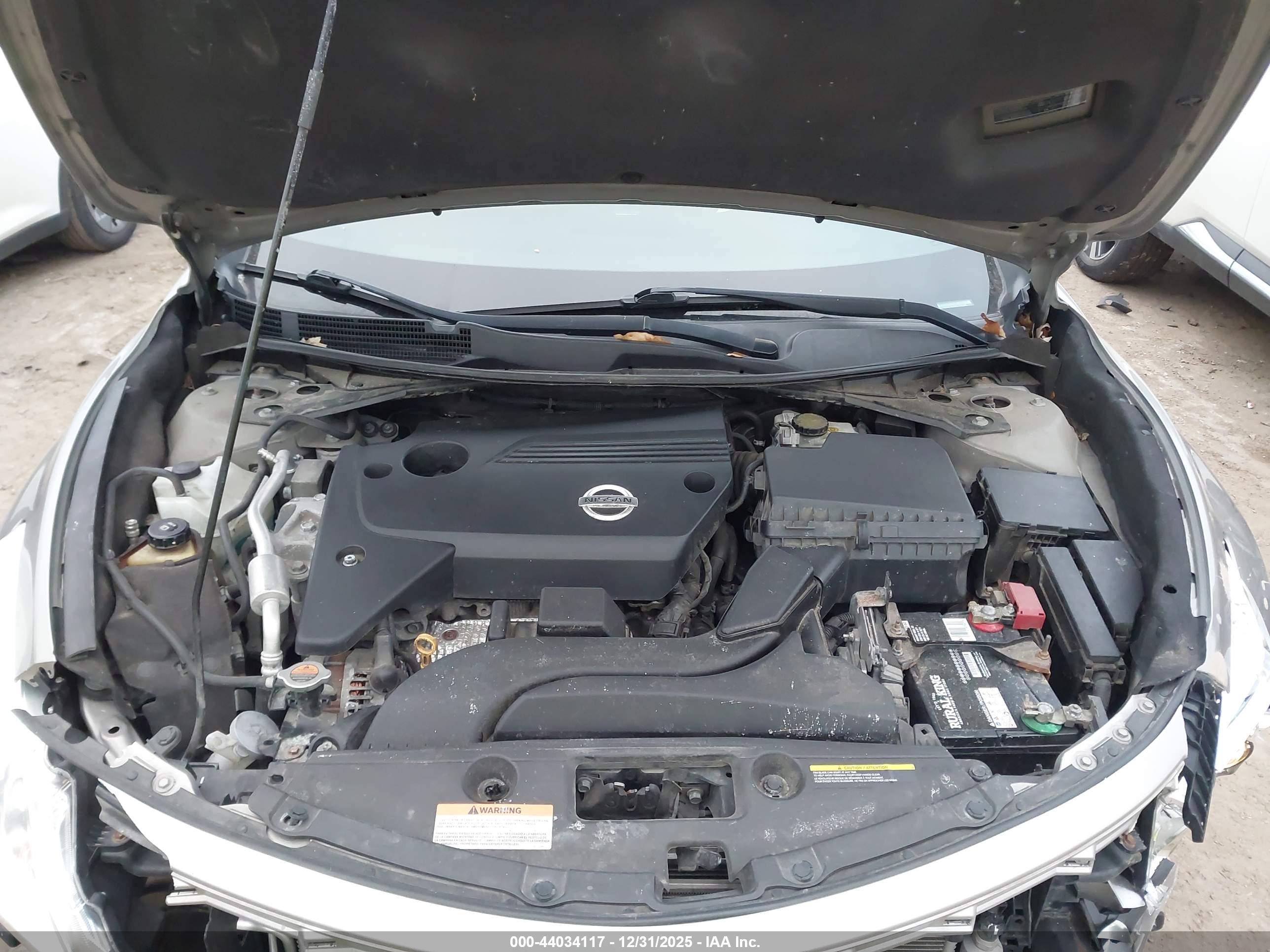NISSAN ALTIMA image 10