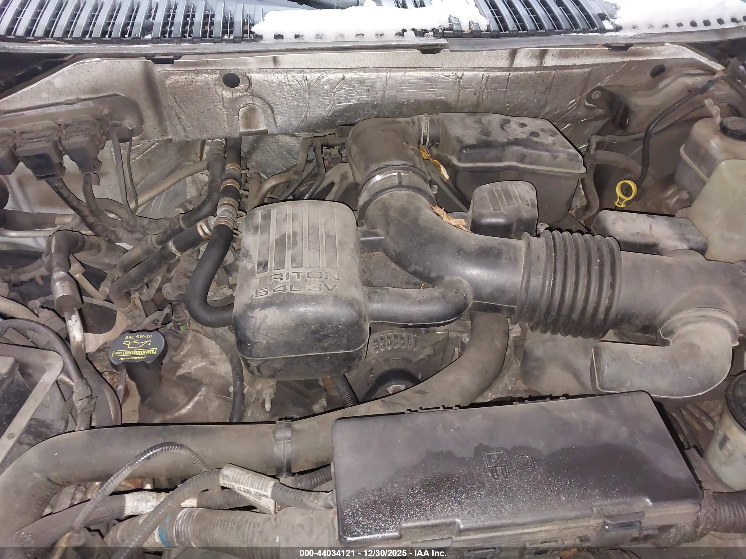 FORD EXPEDITION image 10
