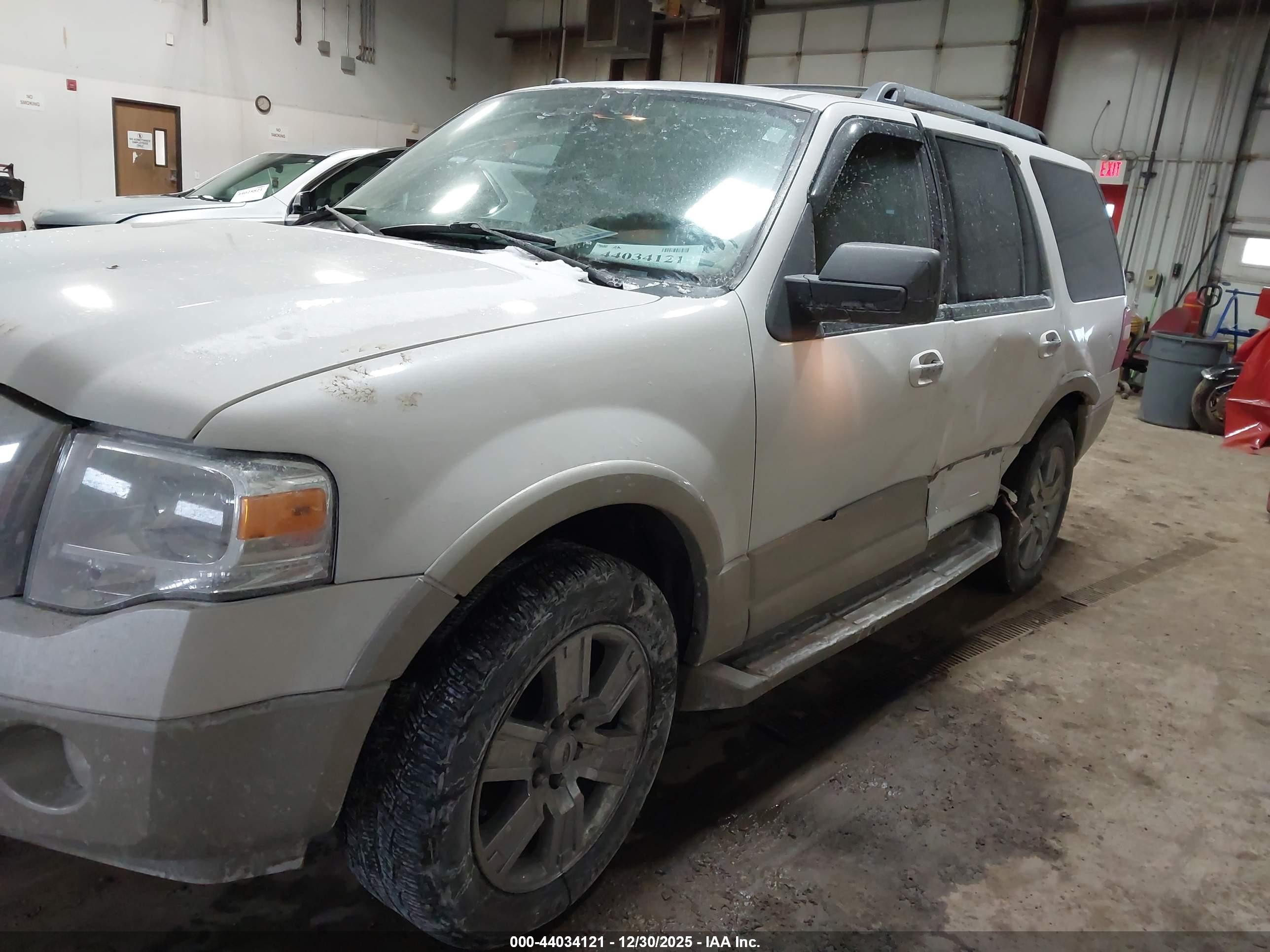 FORD EXPEDITION image 2