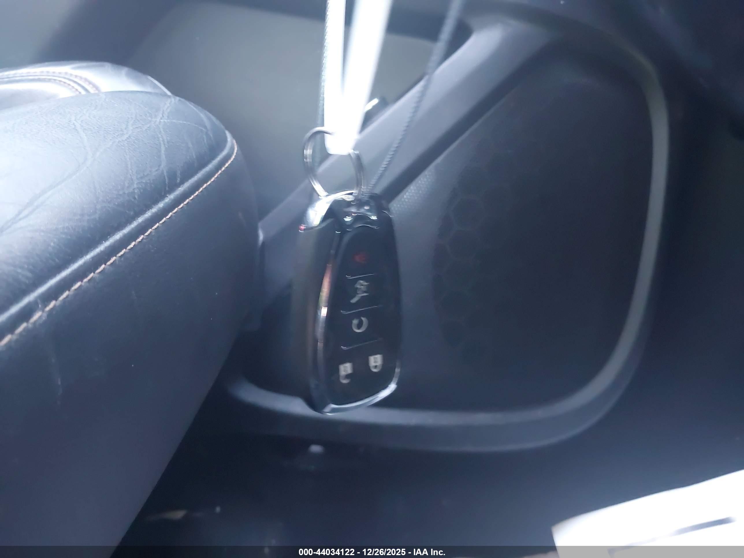 CHEVROLET TRAVERSE image 11