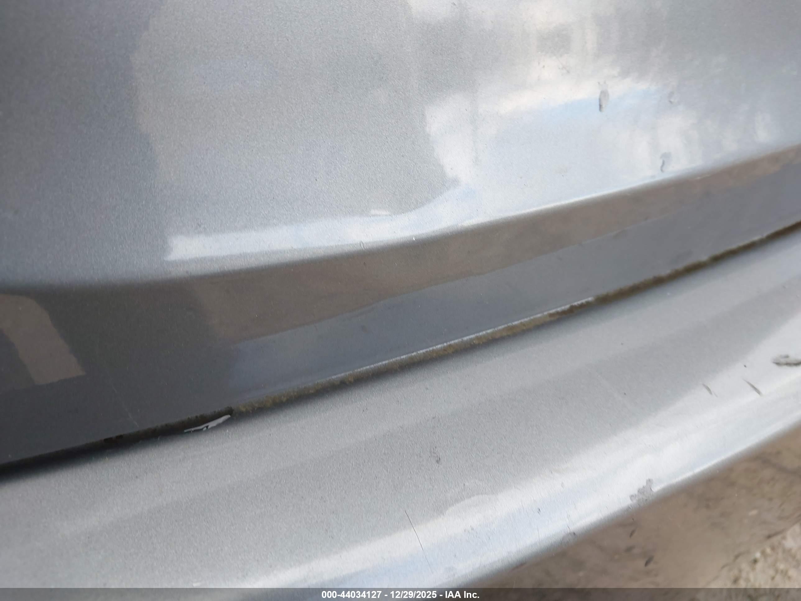 HYUNDAI ELANTRA image 6