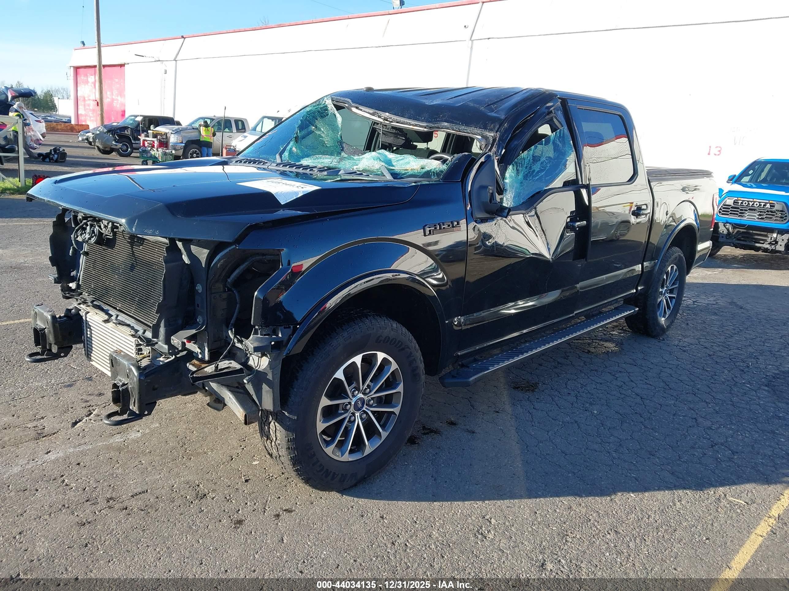 FORD F-150 image 2