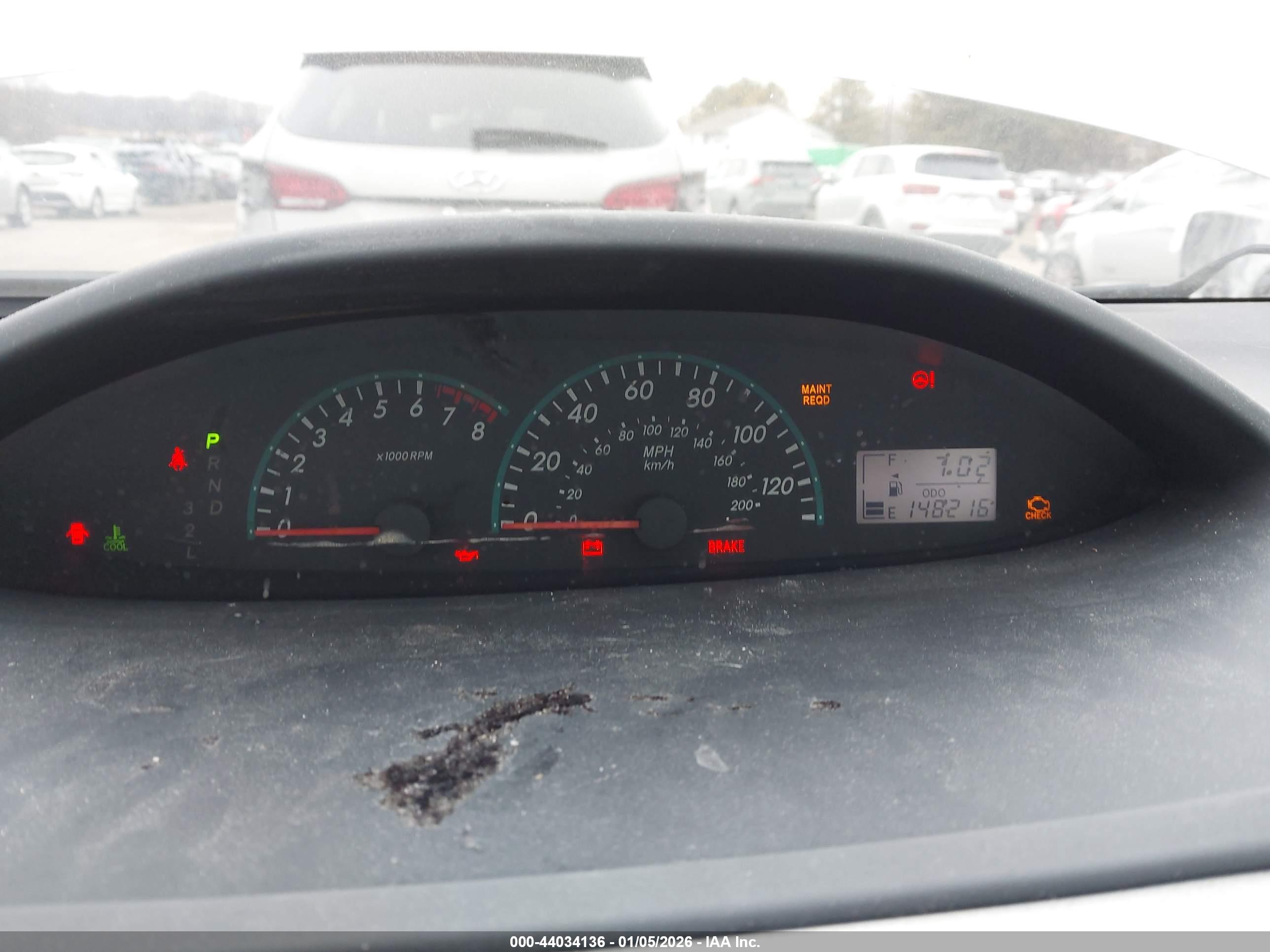 TOYOTA YARIS image 7