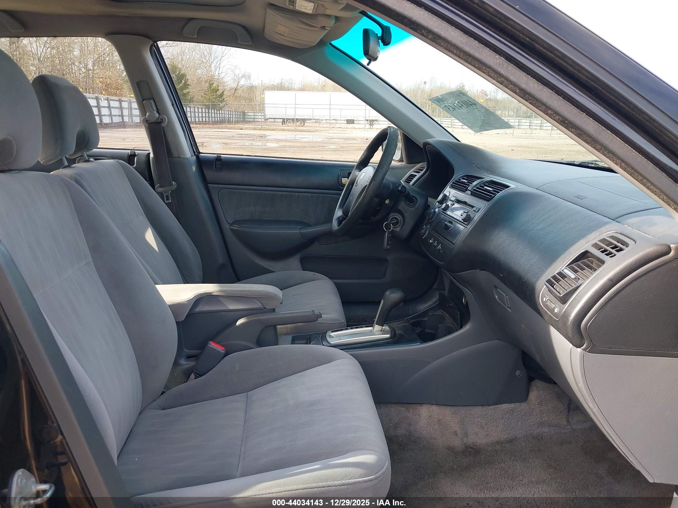 HONDA CIVIC image 5