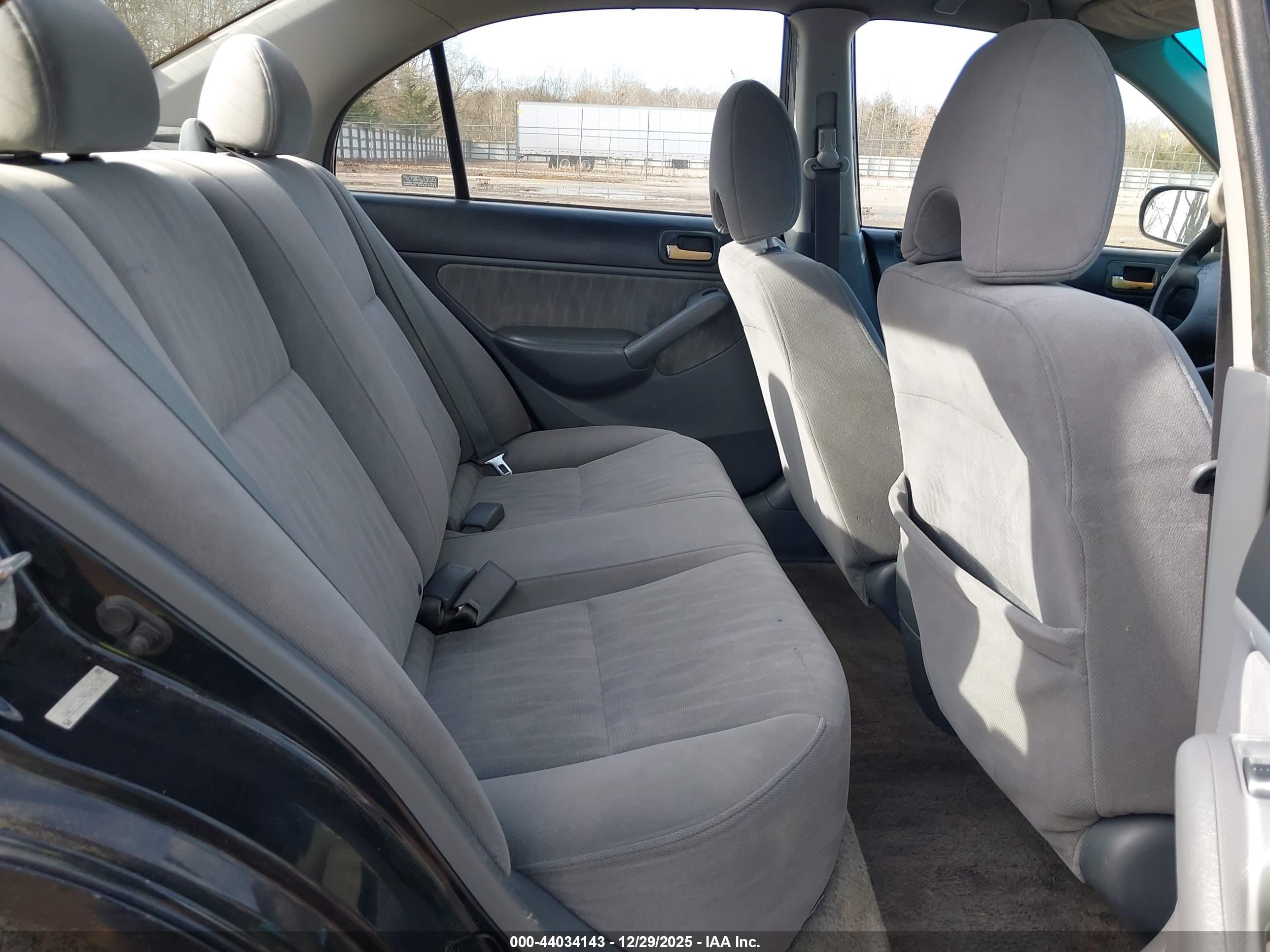 HONDA CIVIC image 8
