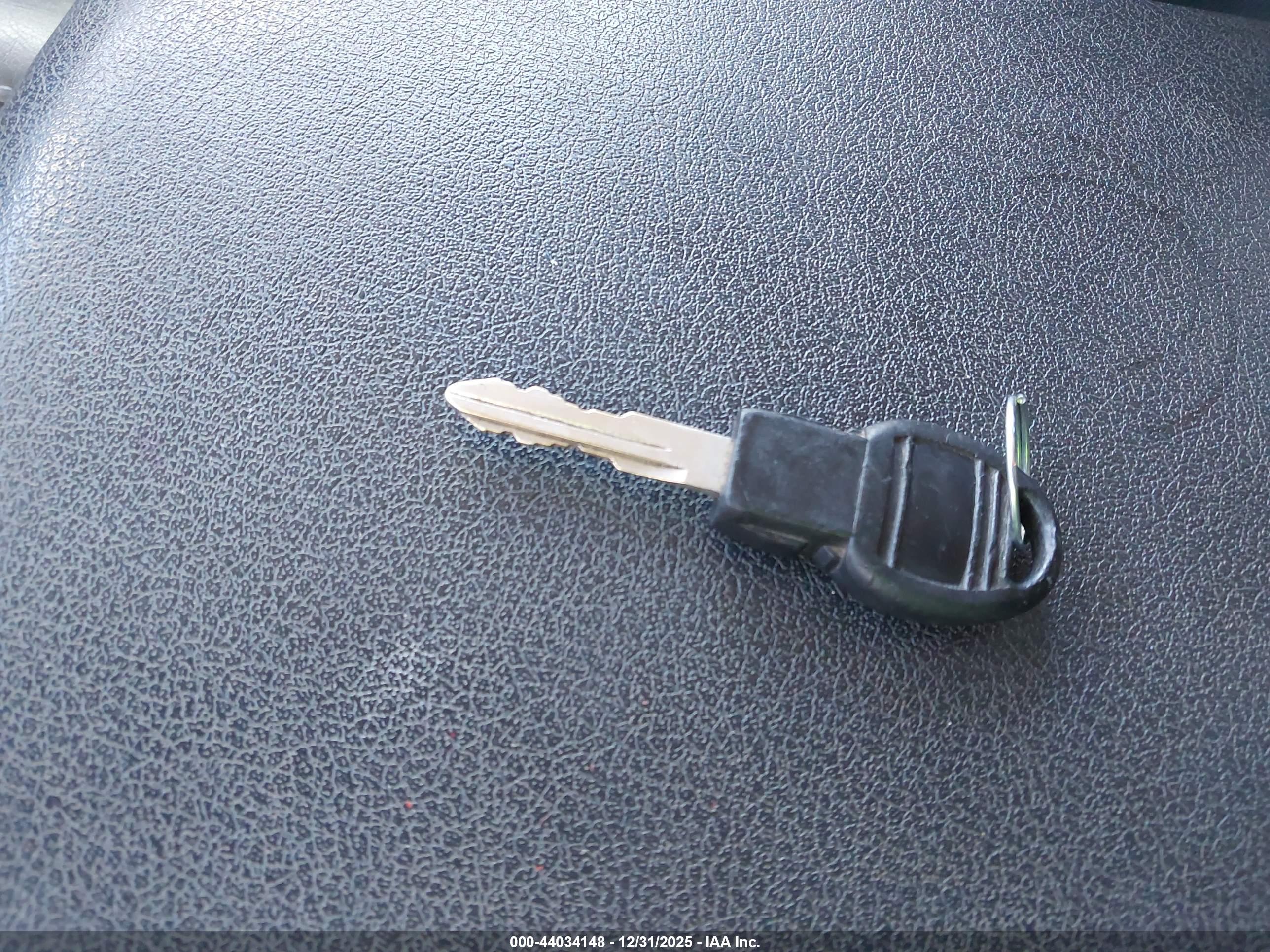 JEEP COMMANDER image 11
