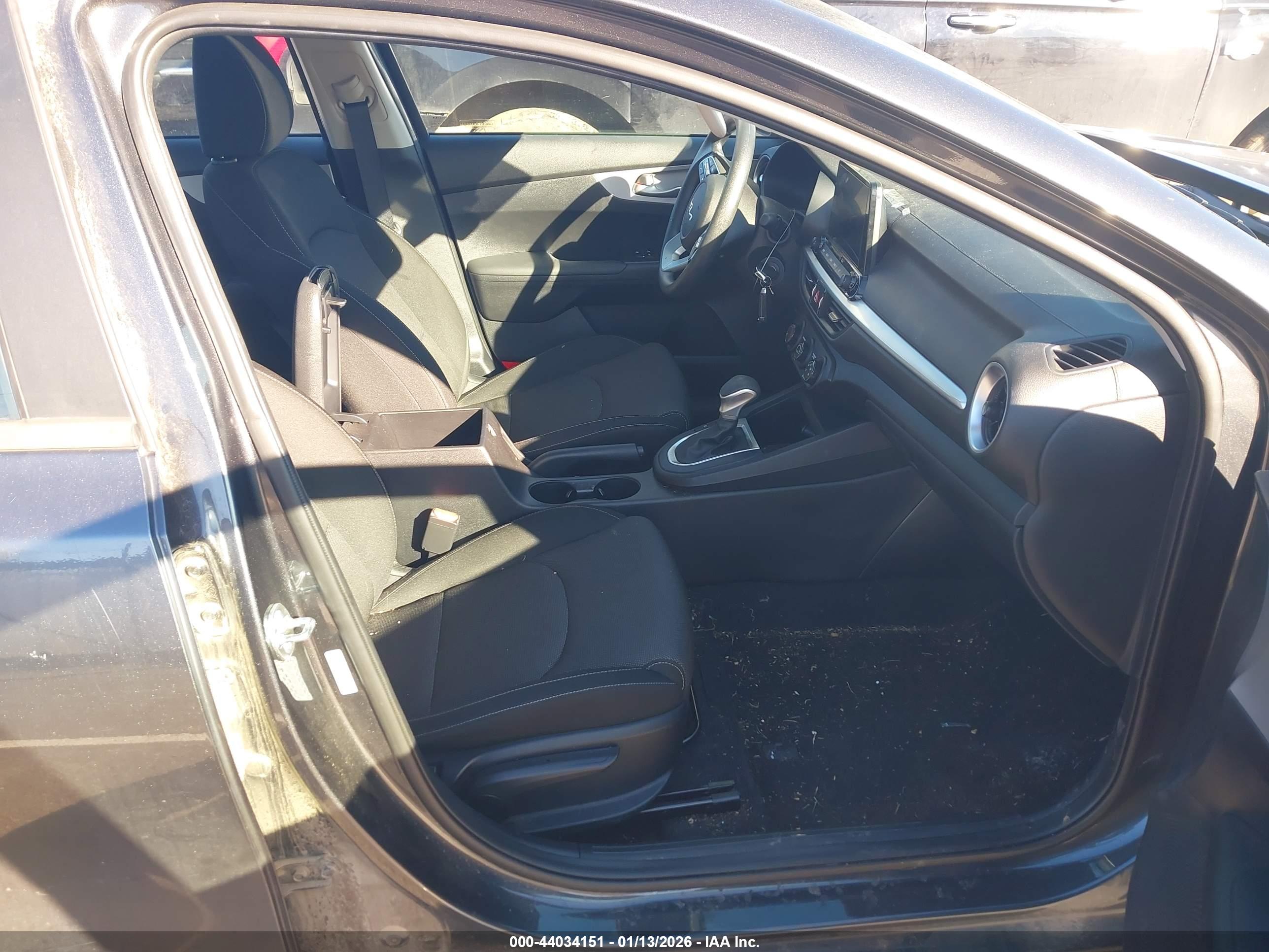 KIA FORTE image 5