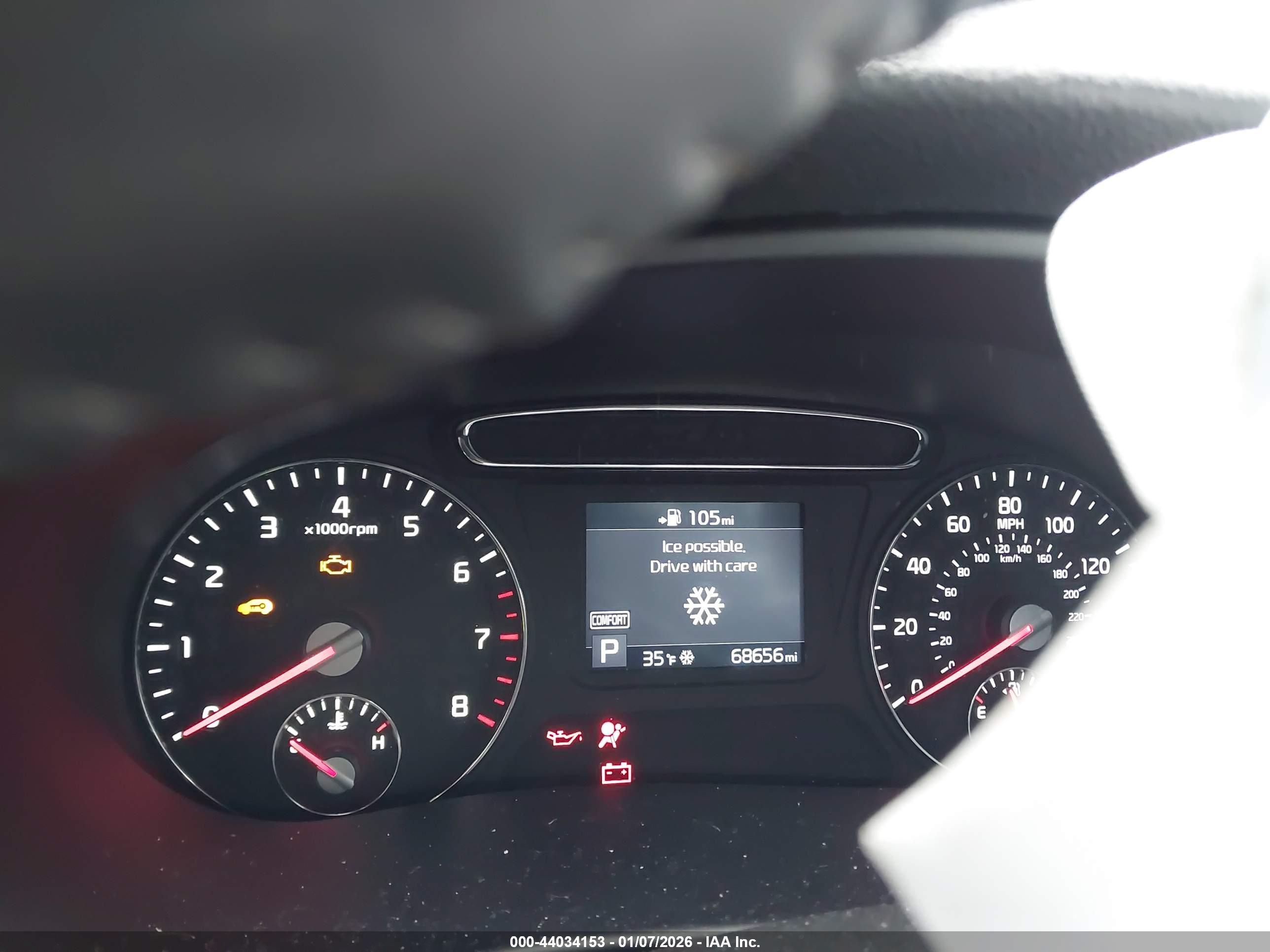 KIA SORENTO image 7