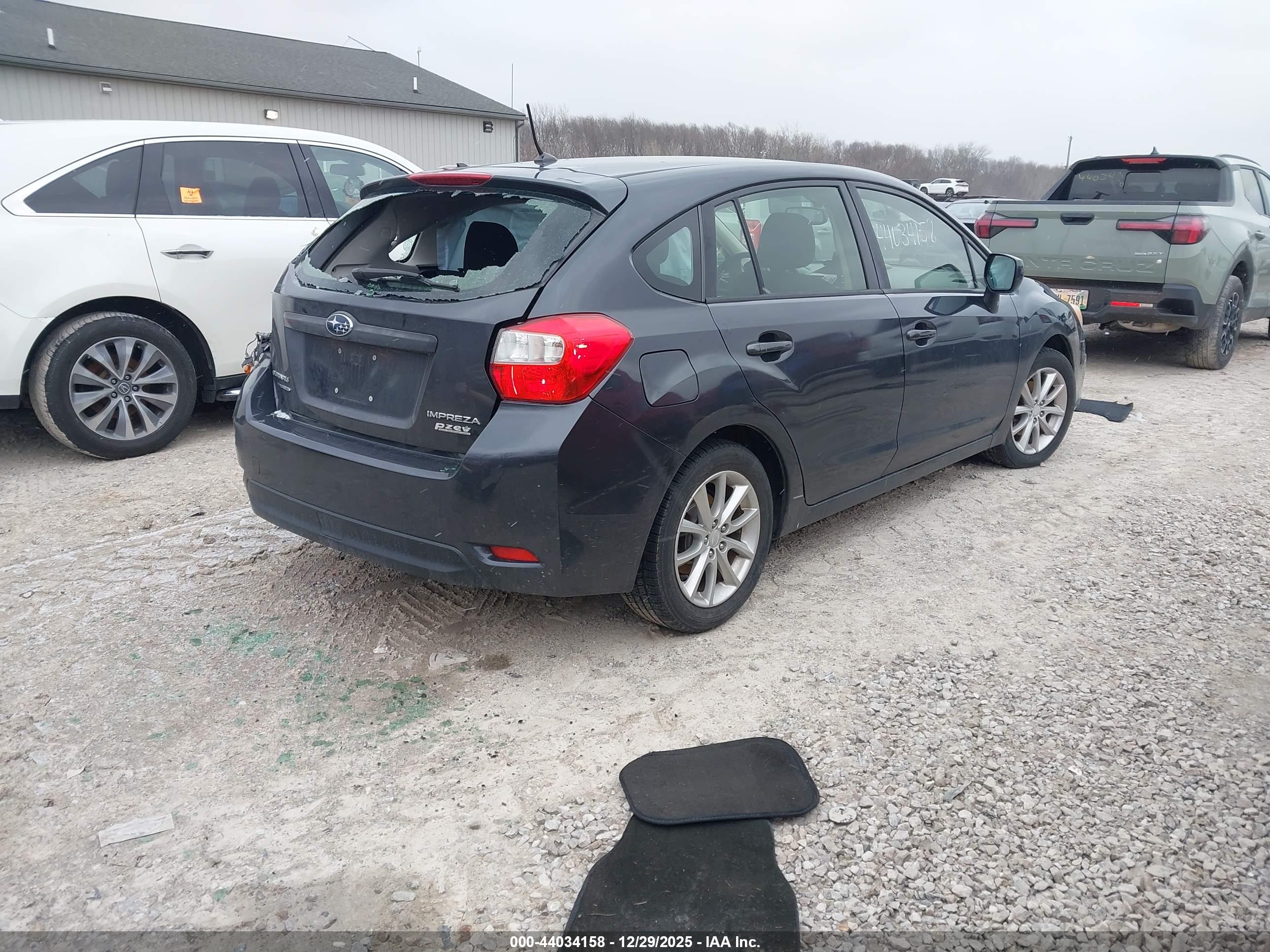 SUBARU IMPREZA image 4