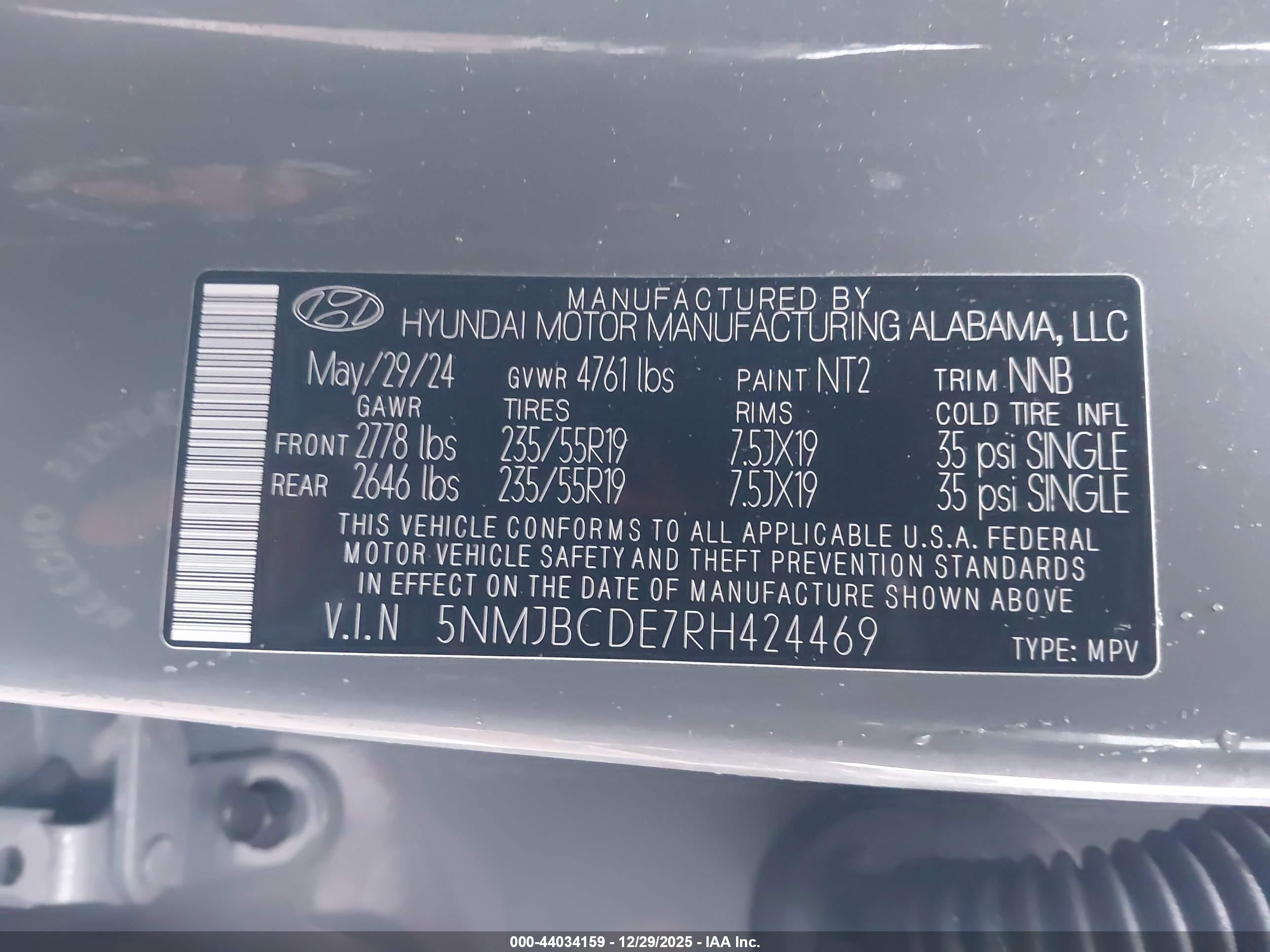 HYUNDAI TUCSON image 9