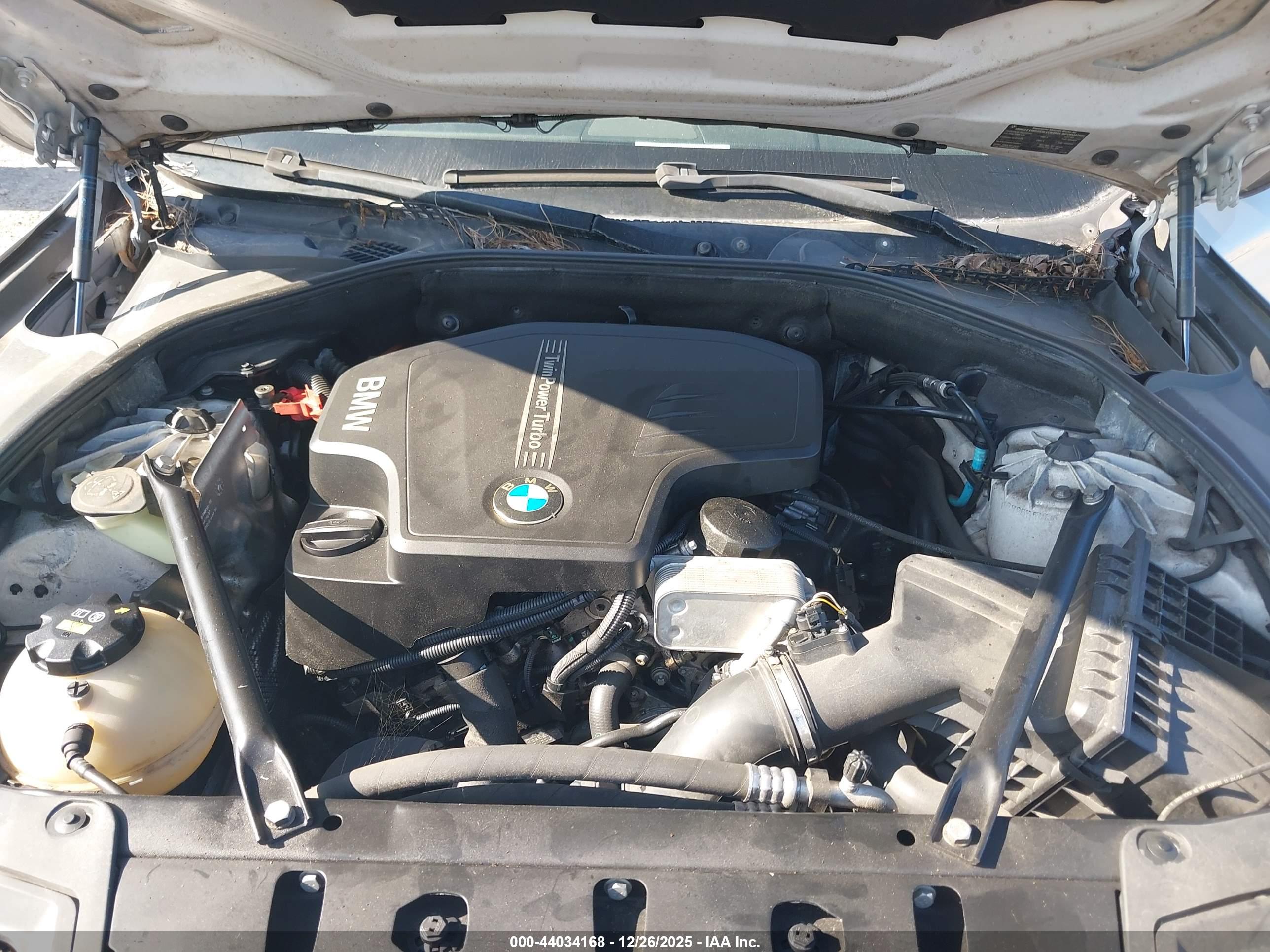 BMW 528I image 10