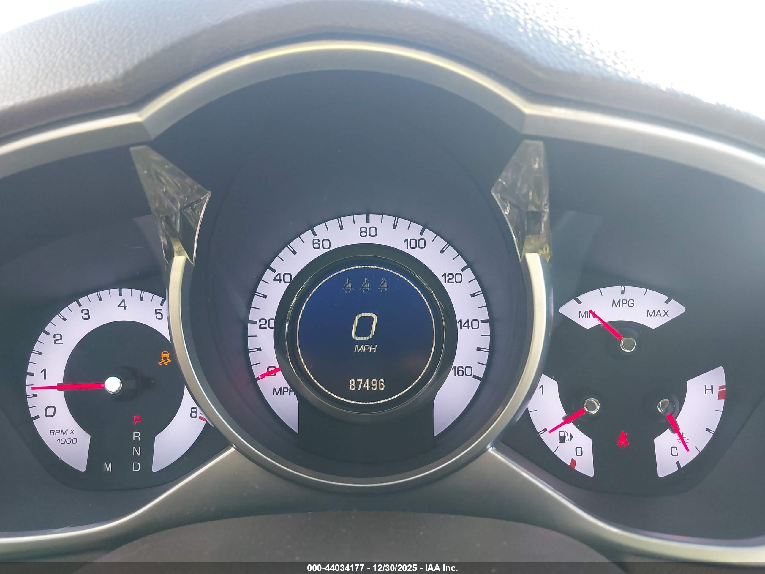 CADILLAC SRX image 7
